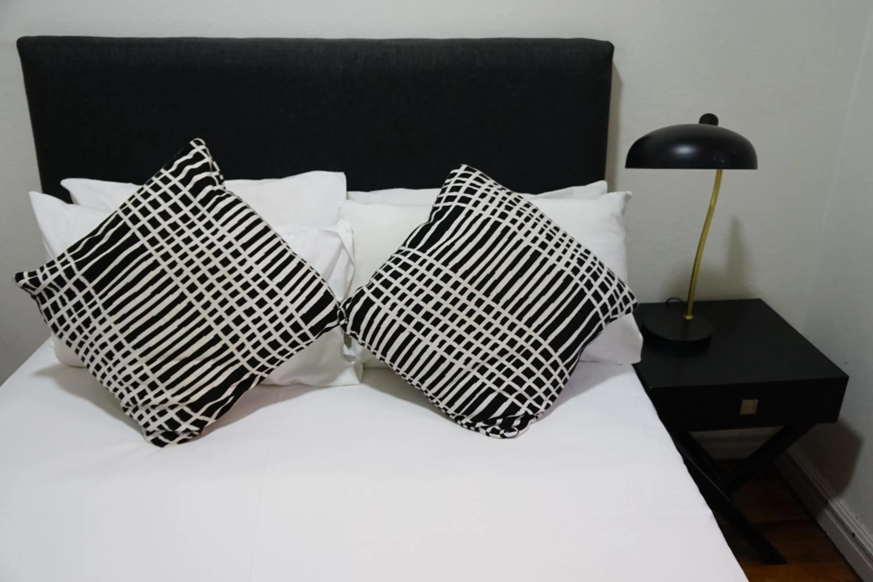 Photo of the whole room, Bed in The Tamworth Hotel