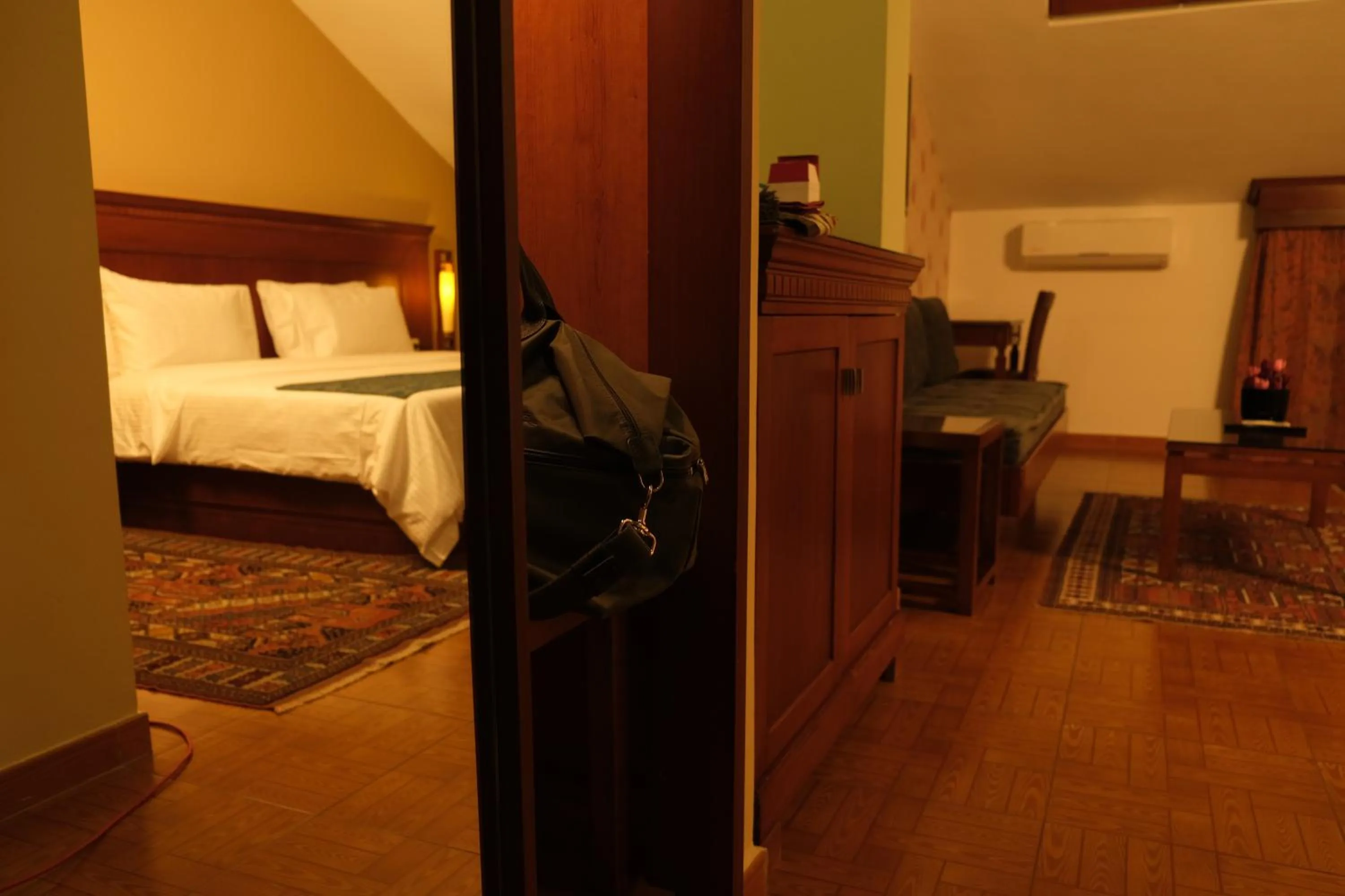 Decorative detail, Bed in Le Cedrus Hotel