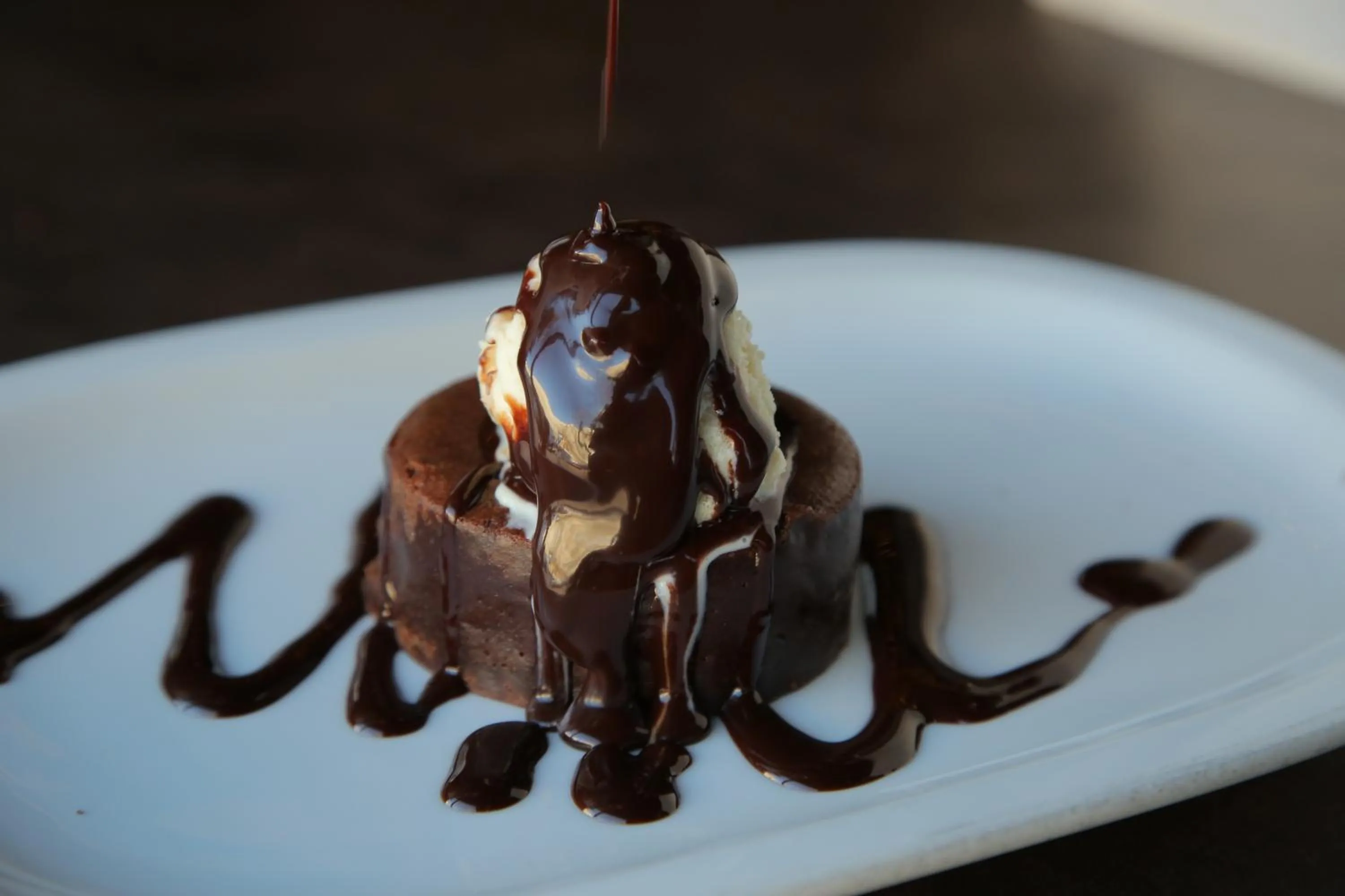 Restaurant/places to eat in Le Cedrus Hotel