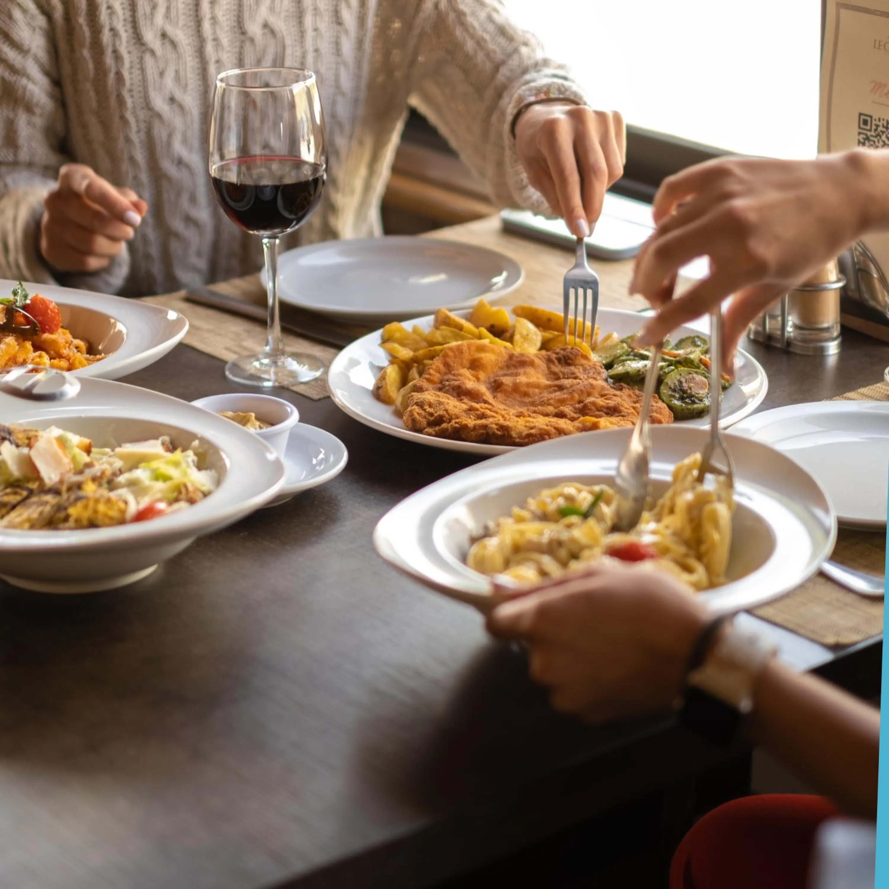 Restaurant/places to eat in Le Cedrus Hotel