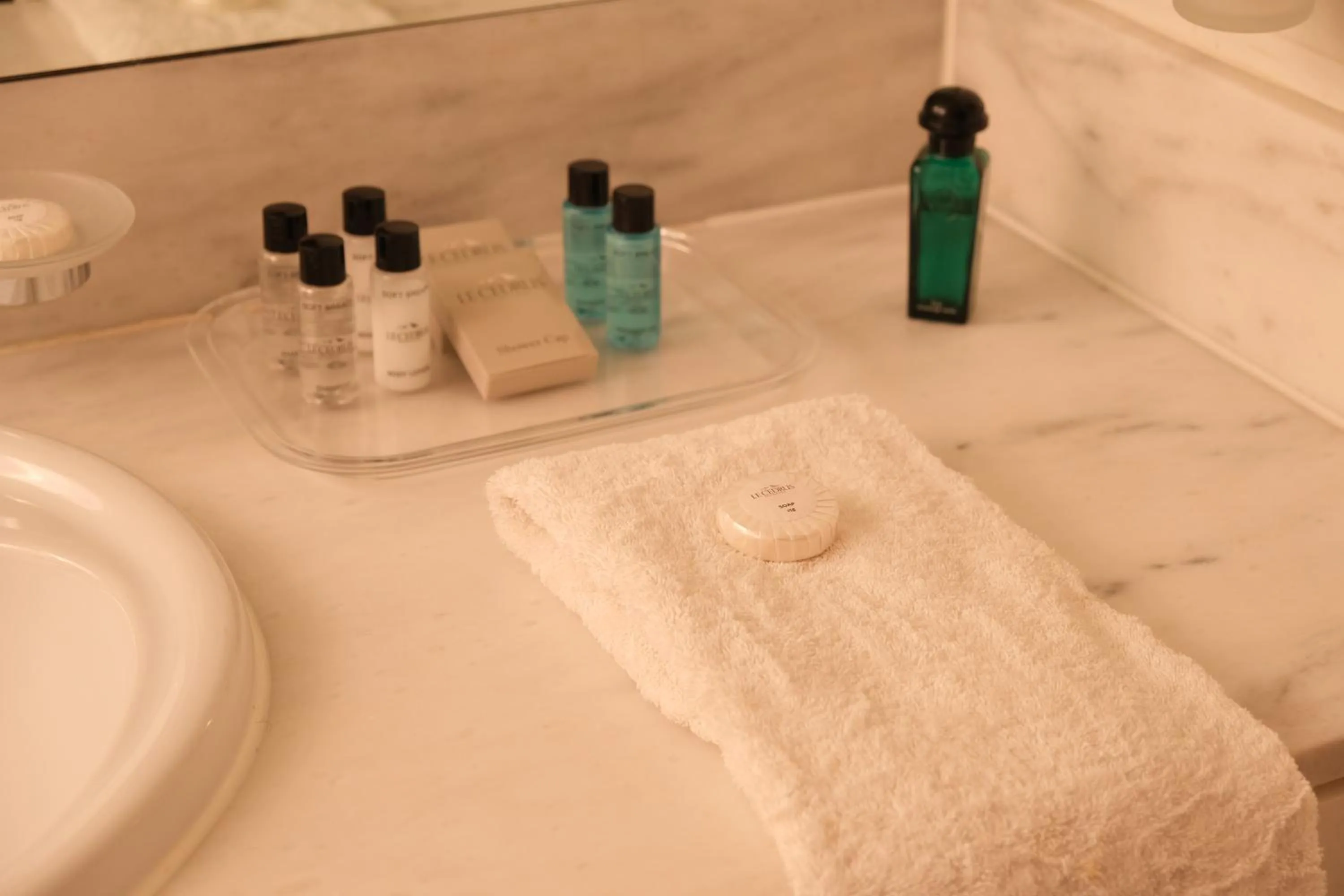 Bathroom in Le Cedrus Hotel