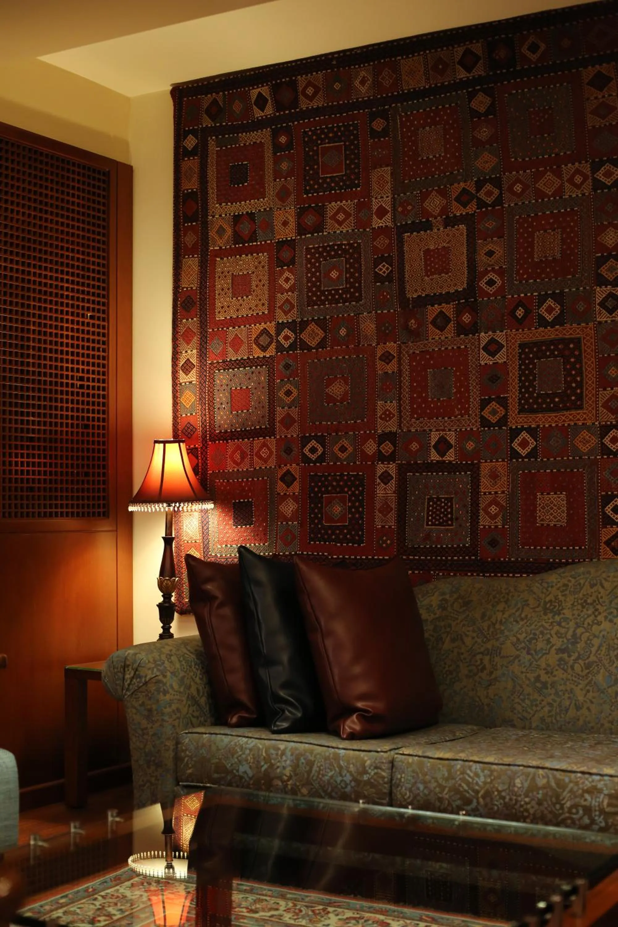 Communal lounge/ TV room in Le Cedrus Hotel