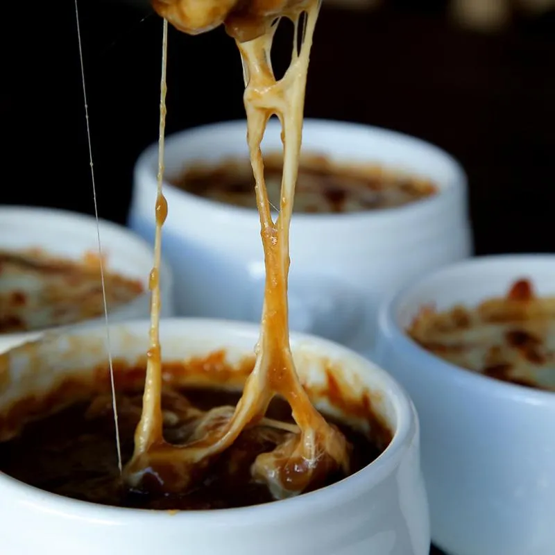 Restaurant/places to eat in Le Cedrus Hotel