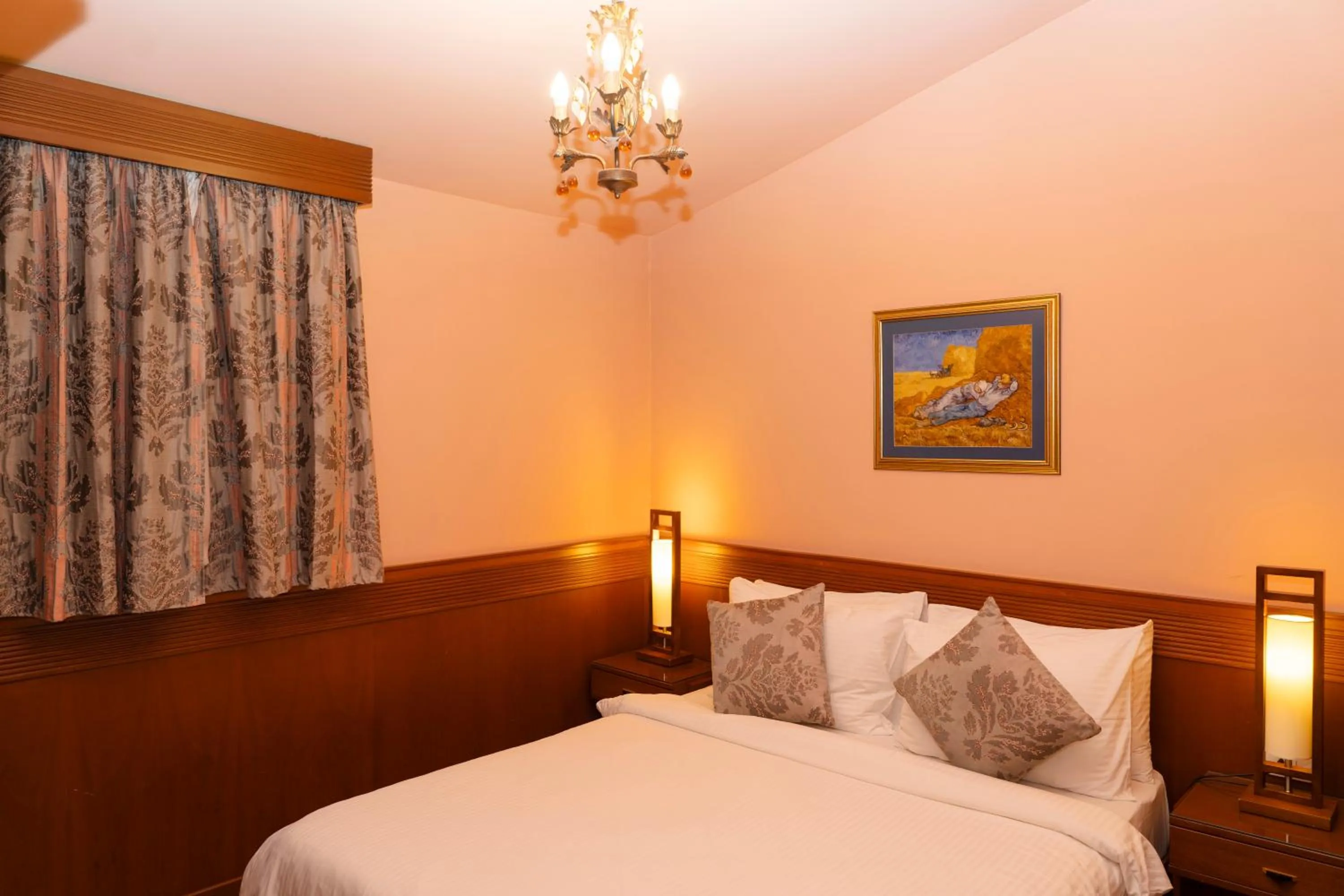 Bed in Le Cedrus Hotel