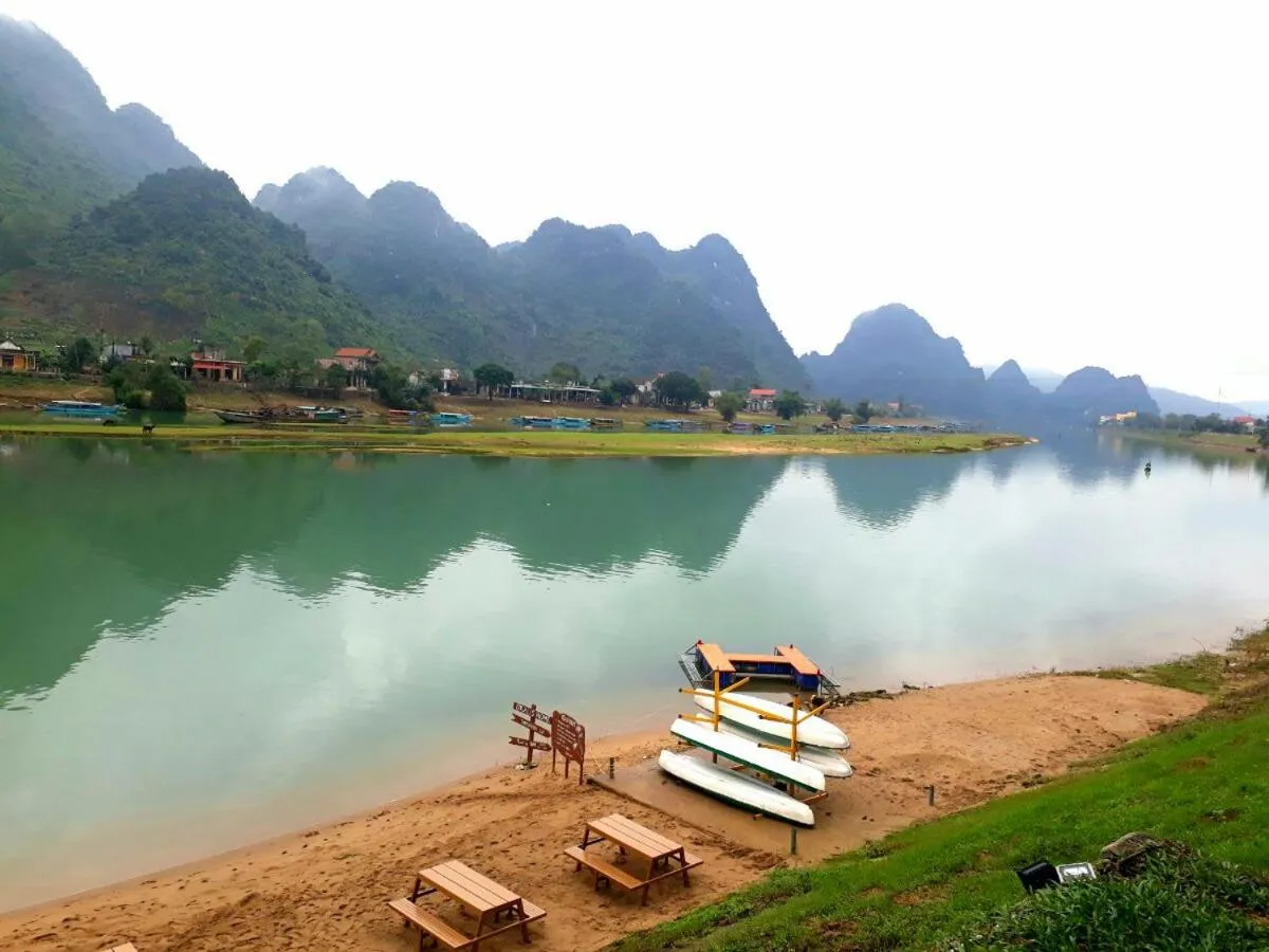 Beach in Oxalis Home