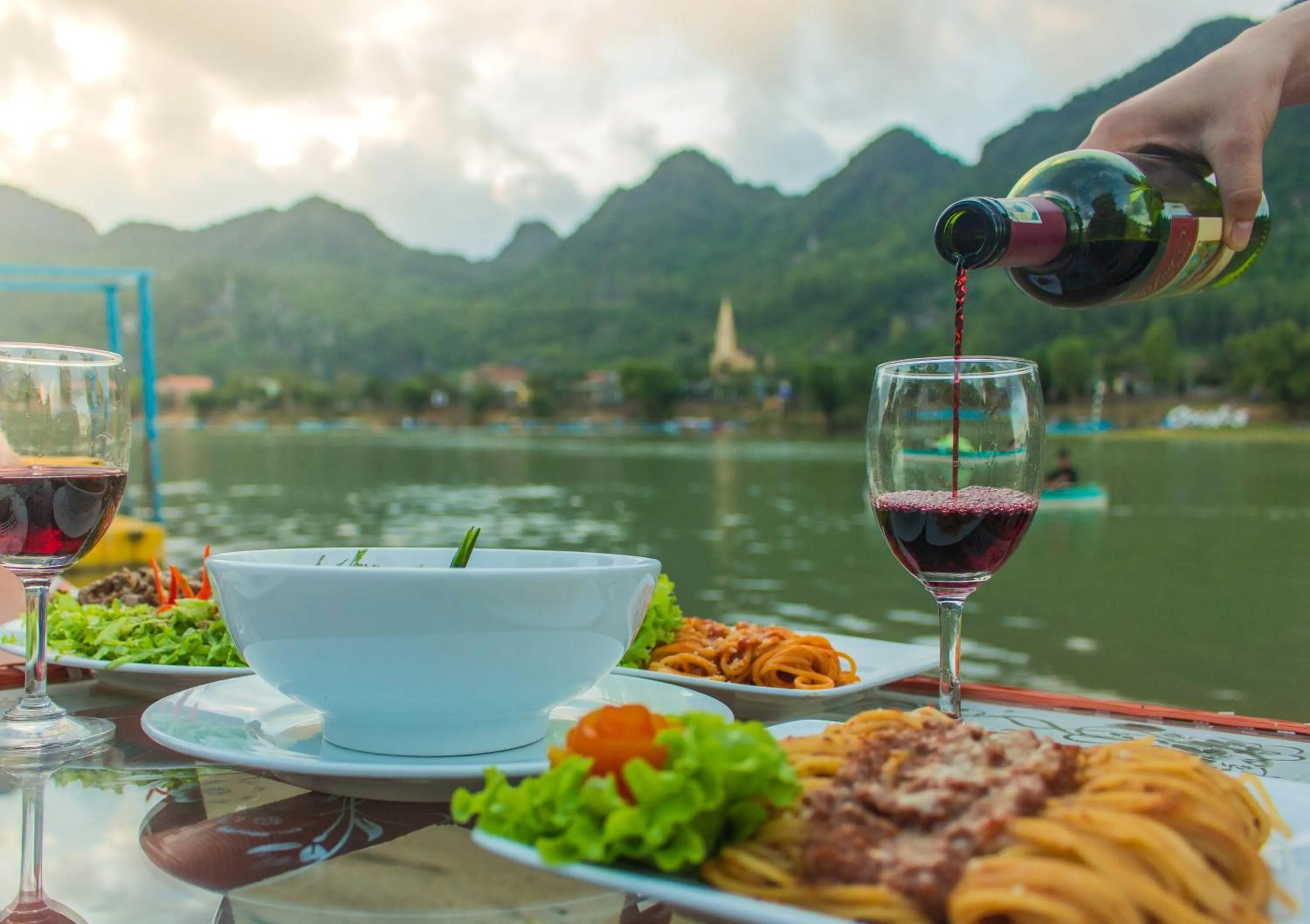 Fishing in Oxalis Home