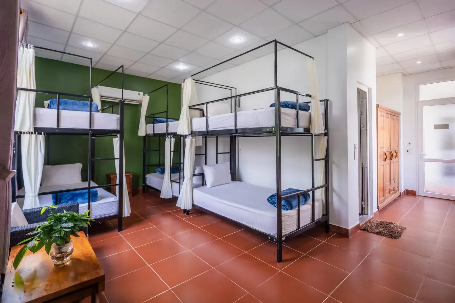 Single Bed in Mixed Dormitory Room in Oxalis Home Single Bed in Mixed Dormitory Room in Oxalis Home