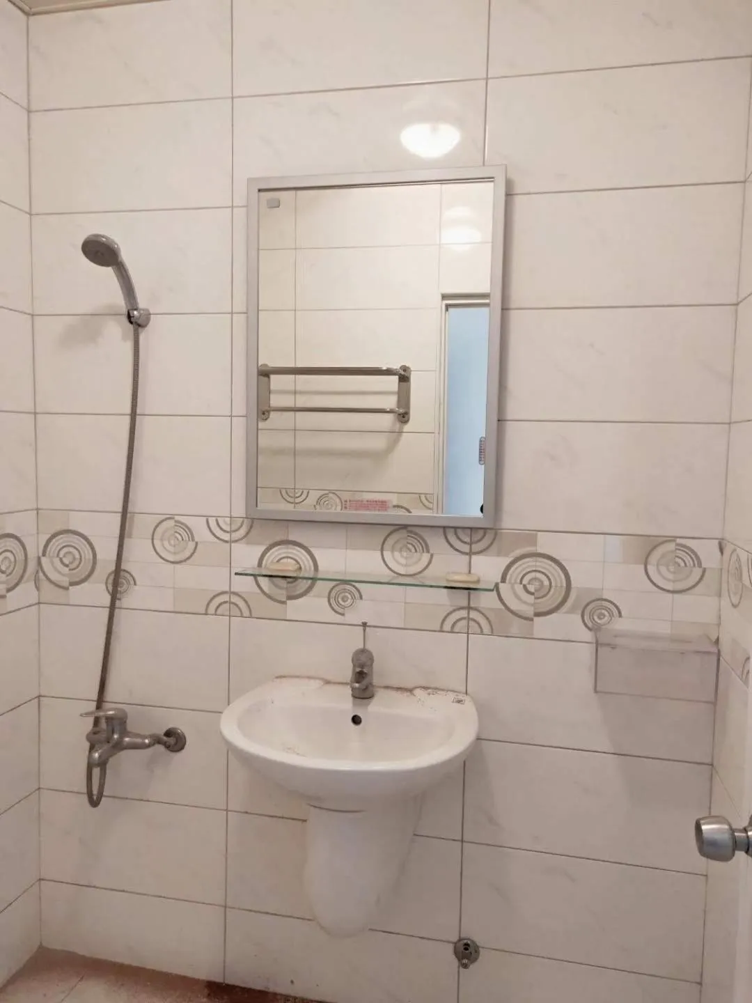 Bathroom in Oriental Hotel