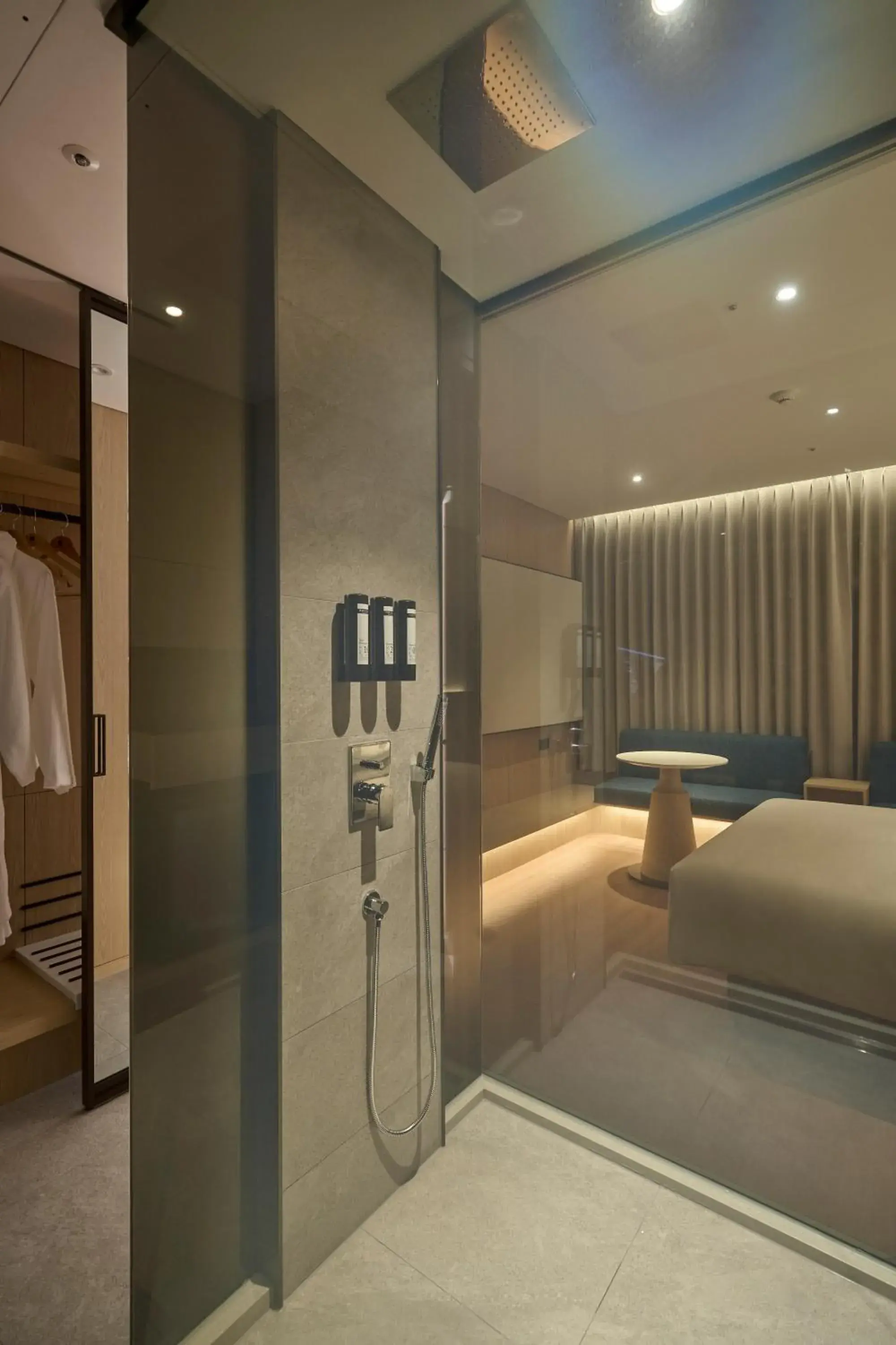 Photo of the whole room, Bed in Mayfield Hotel Seoul Photo of the whole room, Bed in Mayfield Hotel Seoul