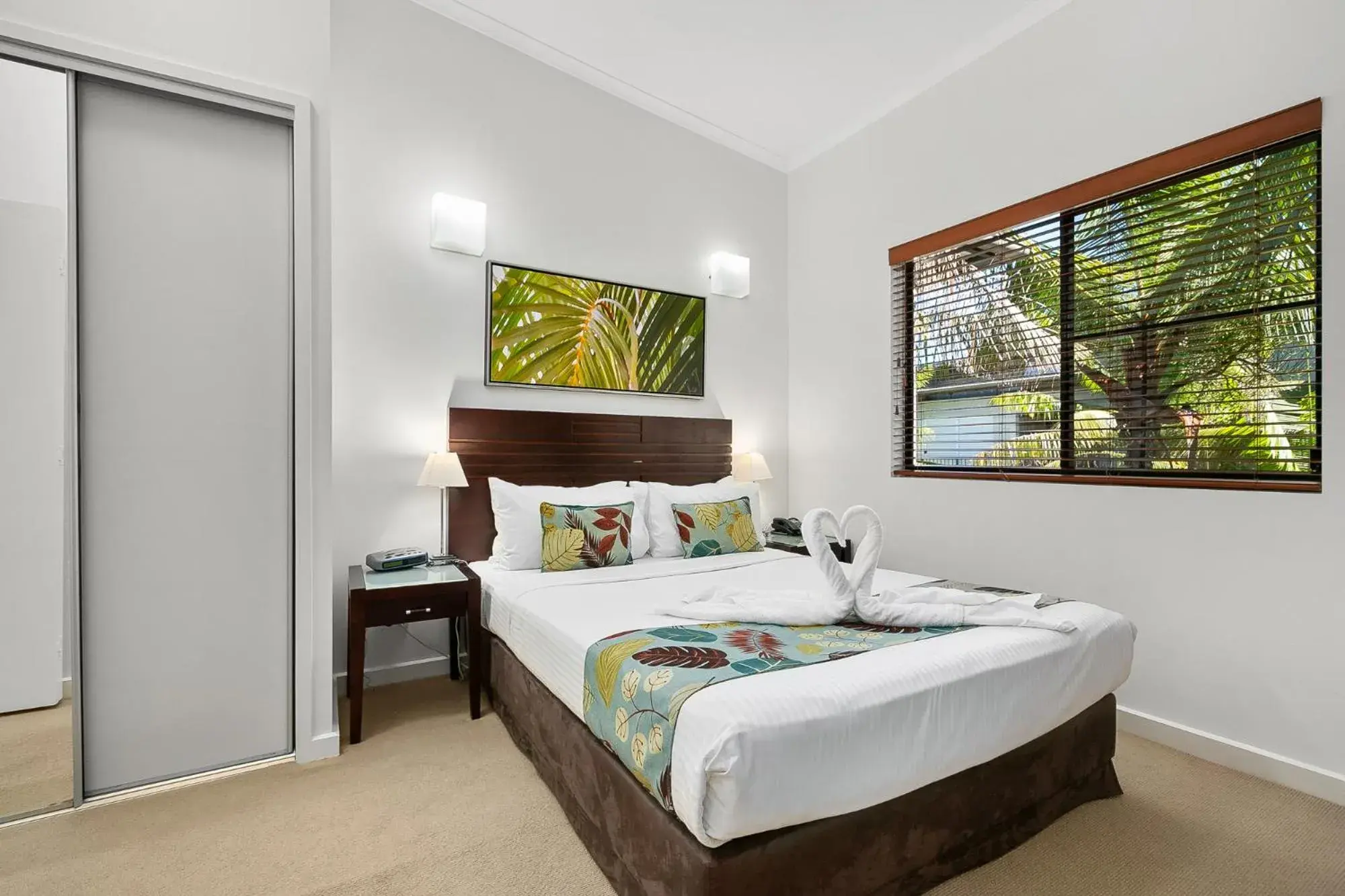 Bed in Blue Lagoon Resort Bed in Blue Lagoon Resort