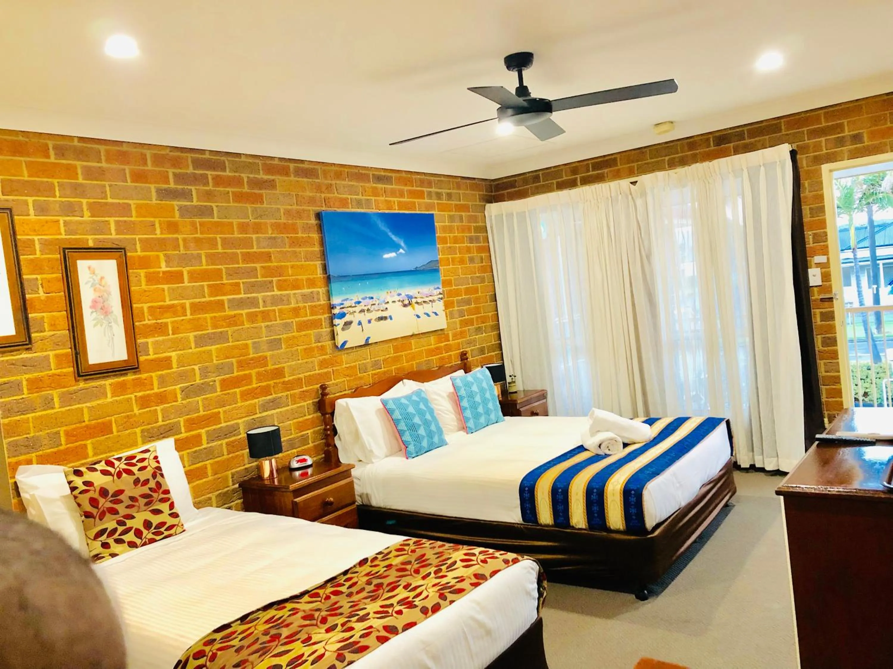 Bed in Aussie Rest Motel