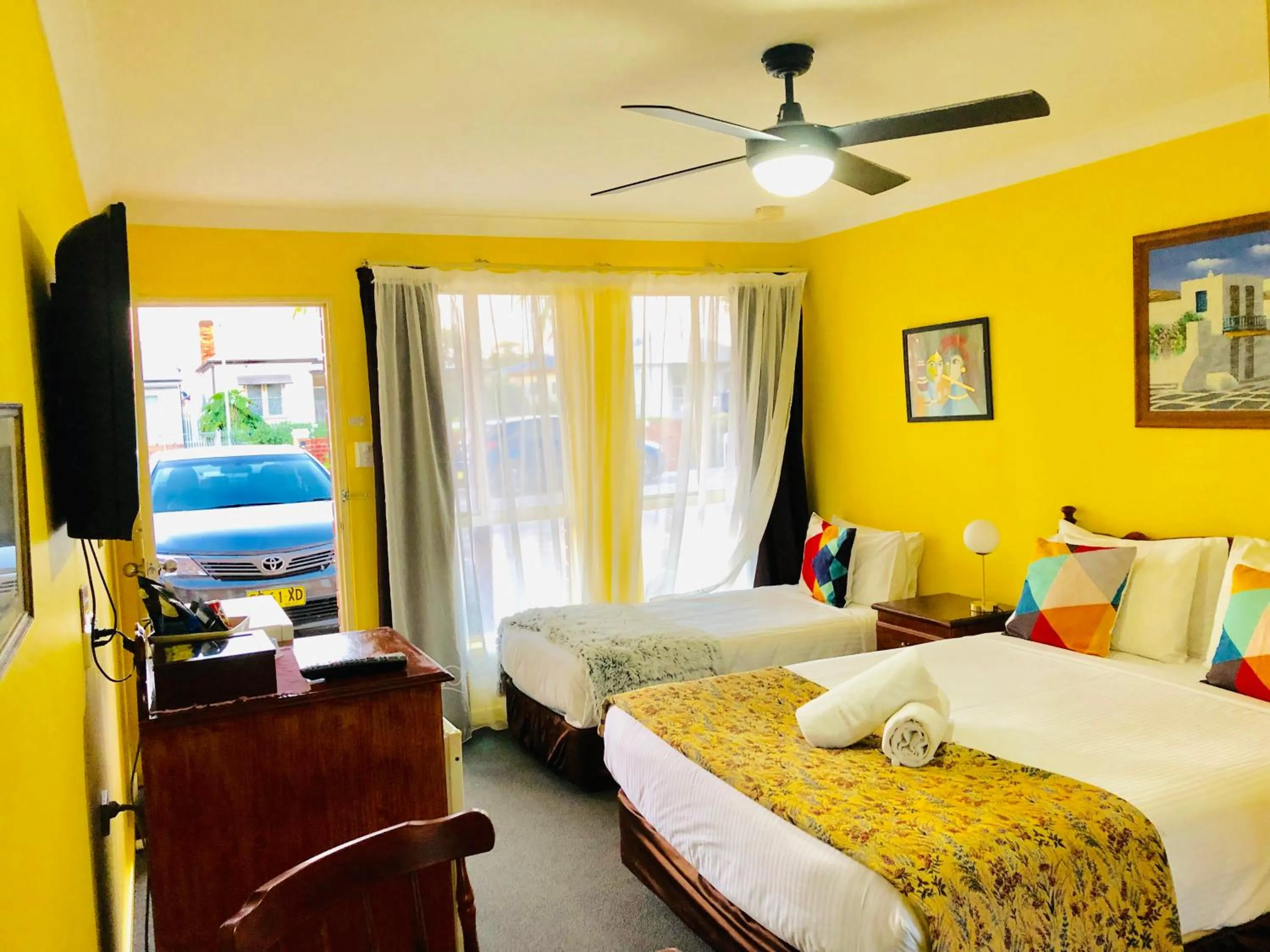 Bed in Aussie Rest Motel