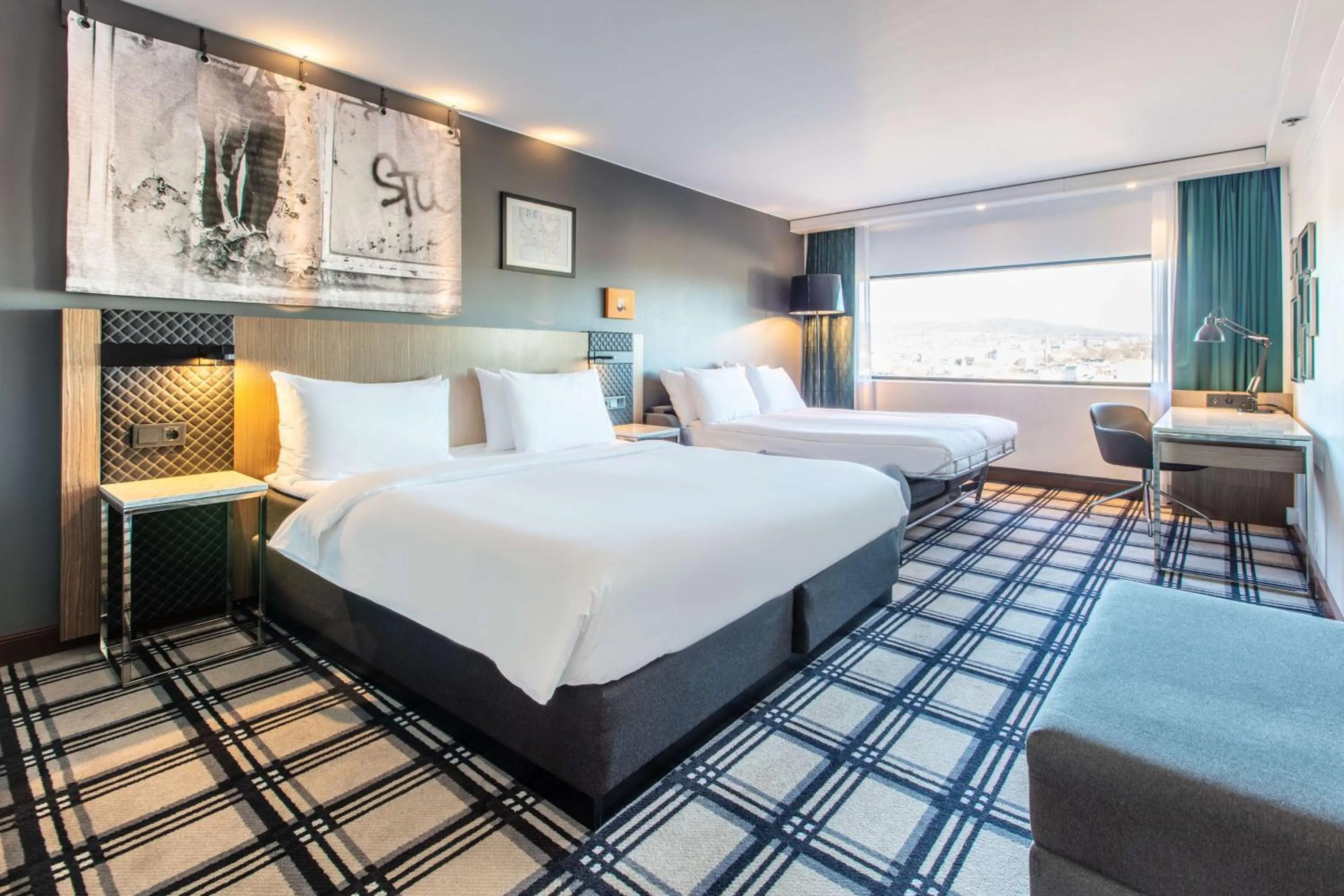 Bedroom, Bed in Radisson Blu Scandinavia Hotel, Oslo