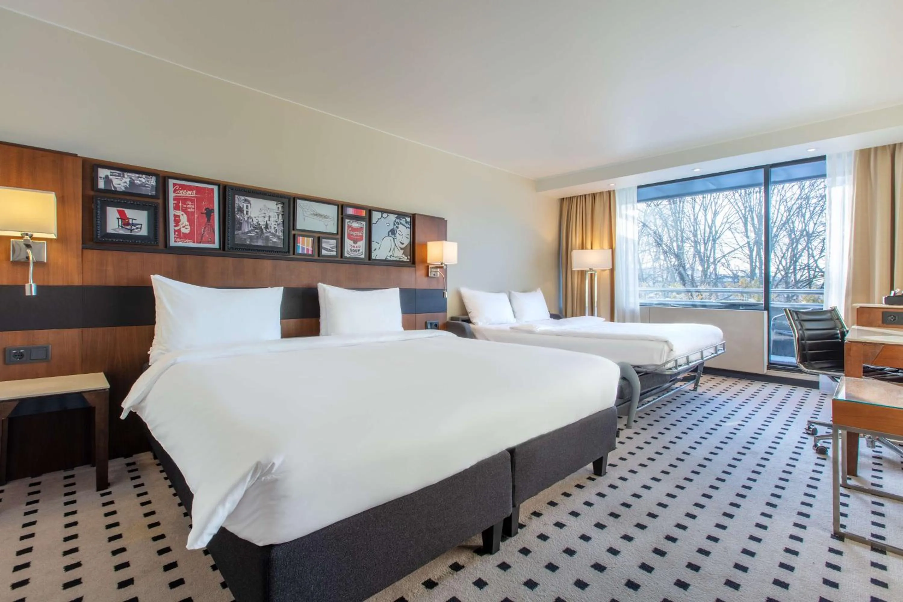 Bedroom, Bed in Radisson Blu Scandinavia Hotel, Oslo