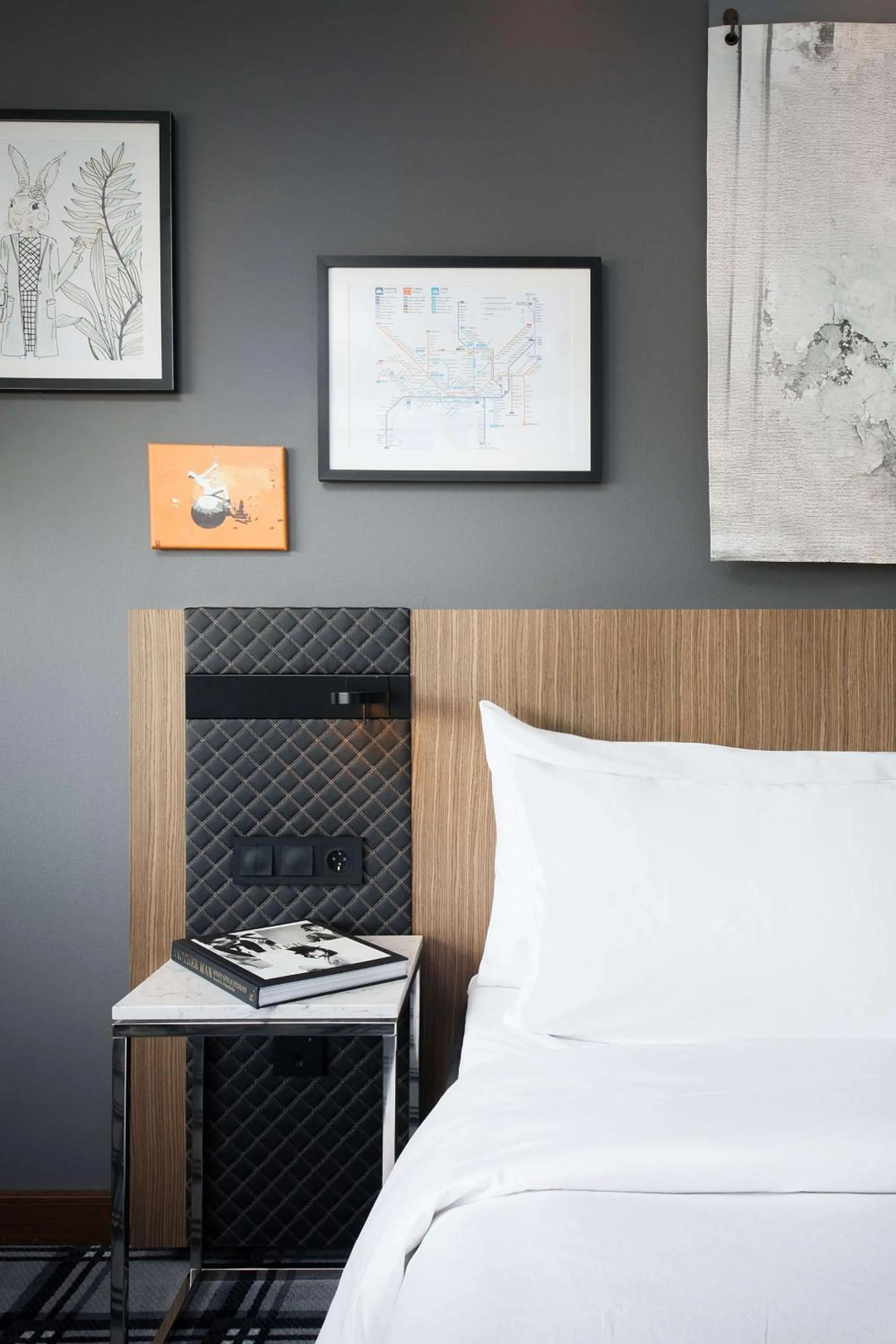 Bedroom, Bed in Radisson Blu Scandinavia Hotel, Oslo