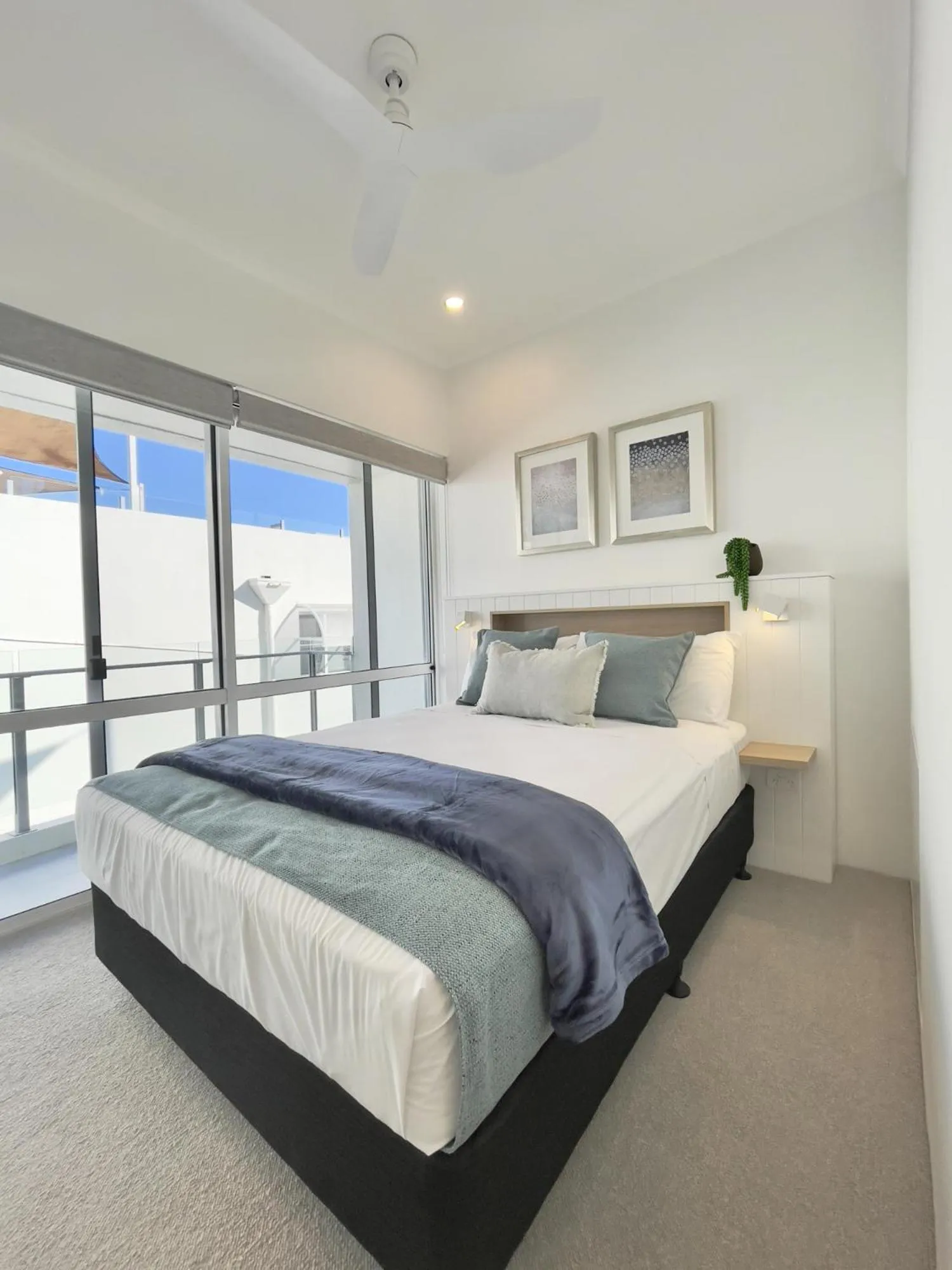 Bedroom, Bed in Bali Hai Apartments Noosa