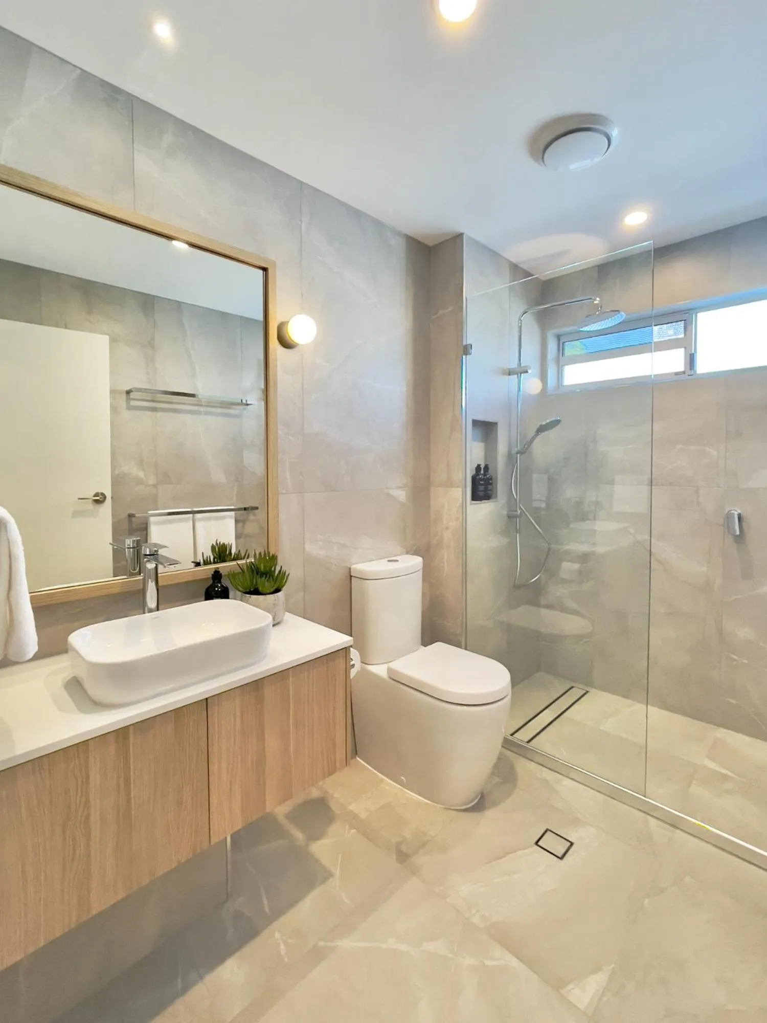 Bathroom in Bali Hai Apartments Noosa