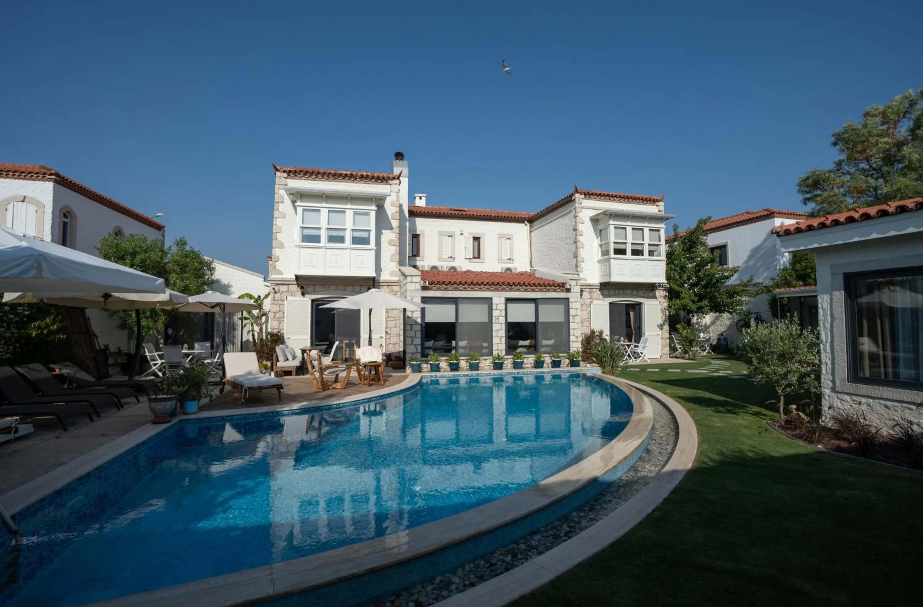 Property building in Sedirli Ev
