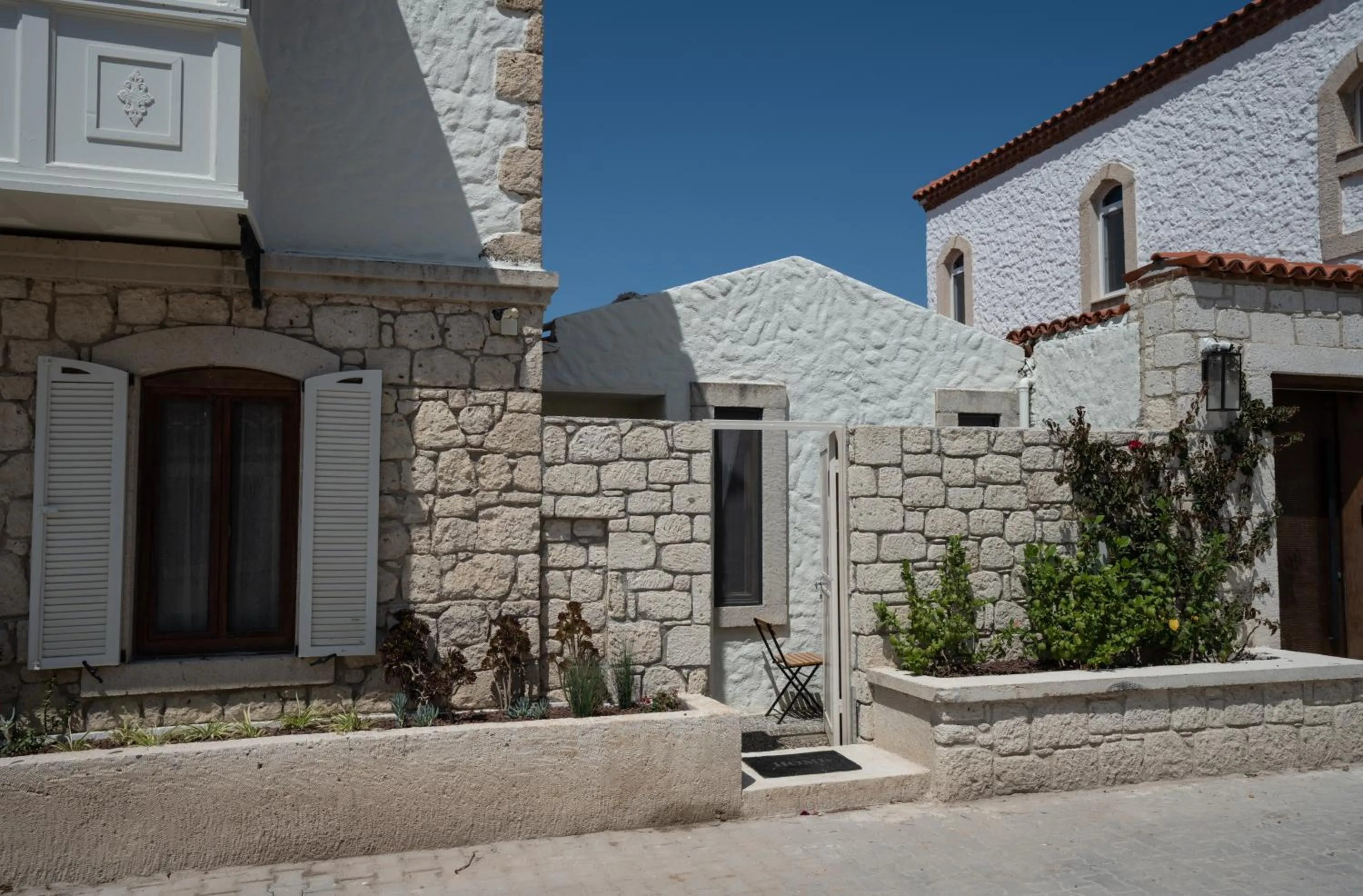 Property building in Sedirli Ev