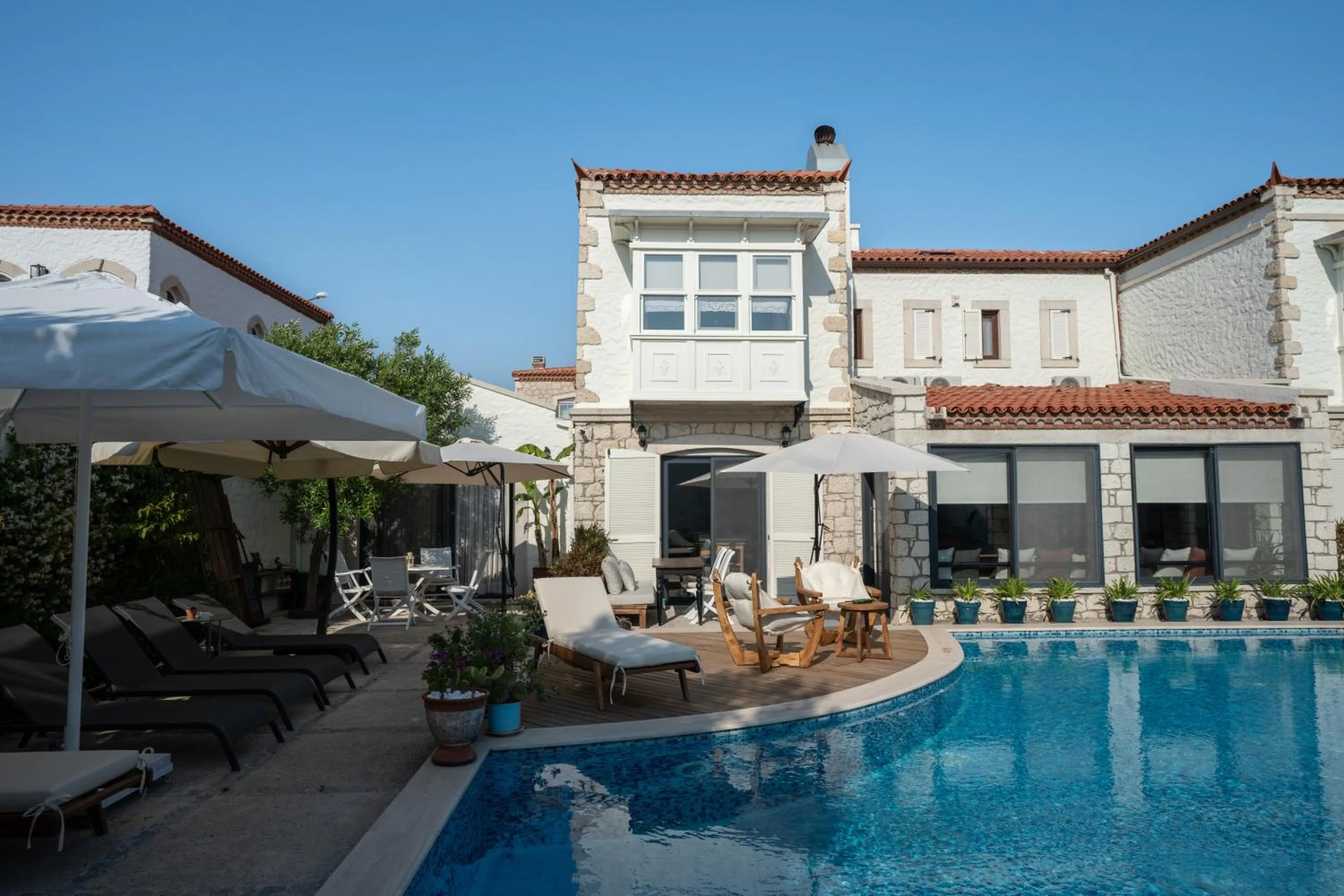 Property building in Sedirli Ev