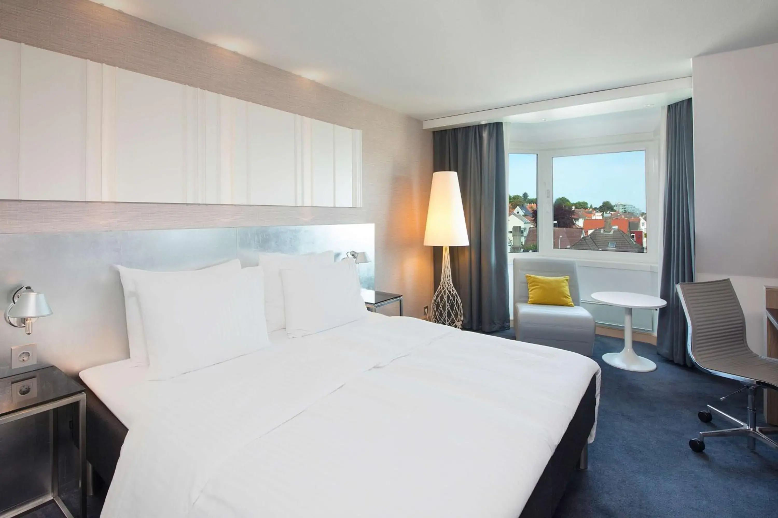 Bedroom, Bed in Scandic Royal Stavanger Bedroom, Bed in Scandic Royal Stavanger