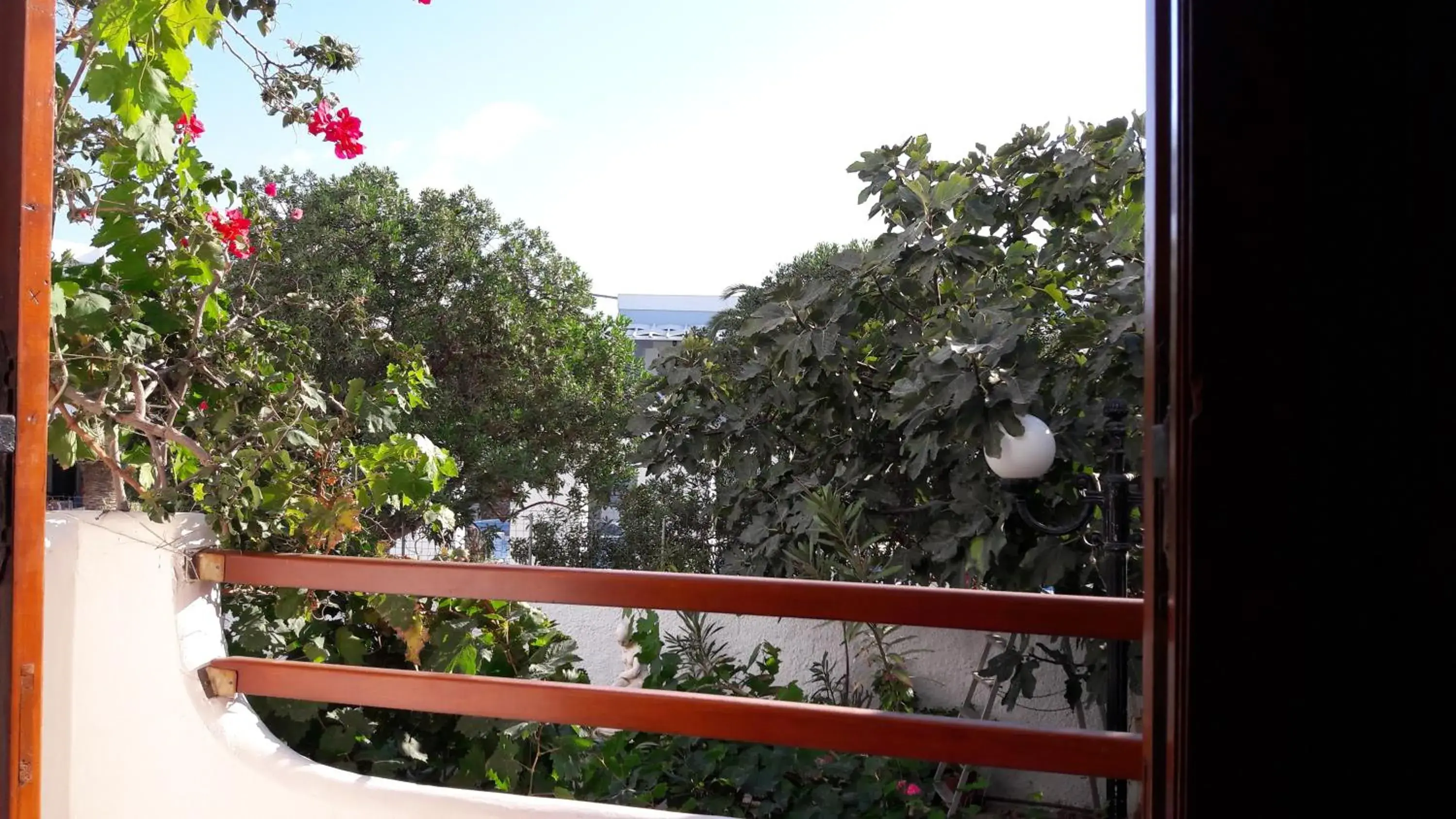 Double Room with Garden View- Ground Floor in Maistrali Double Room with Garden View- Ground Floor in Maistrali