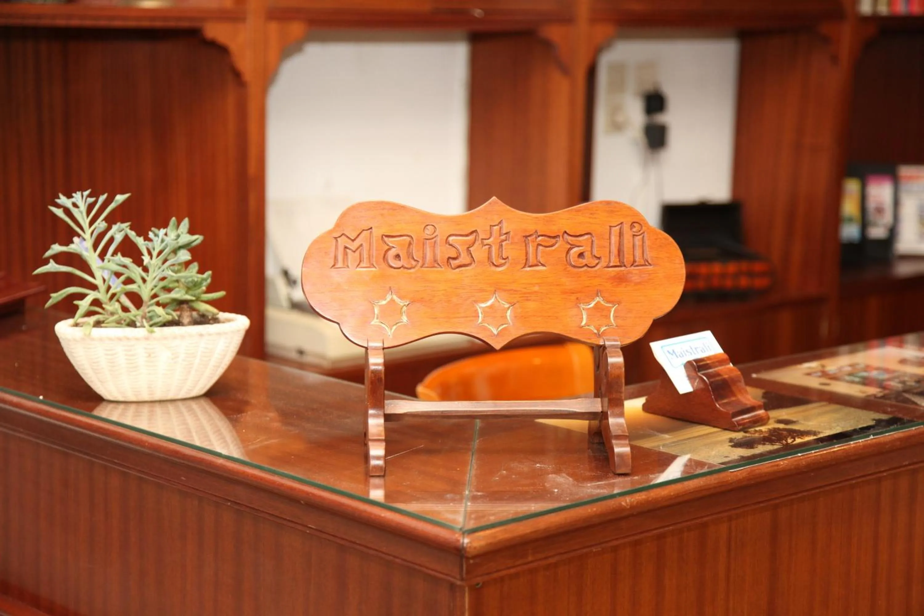 Decorative detail in Maistrali