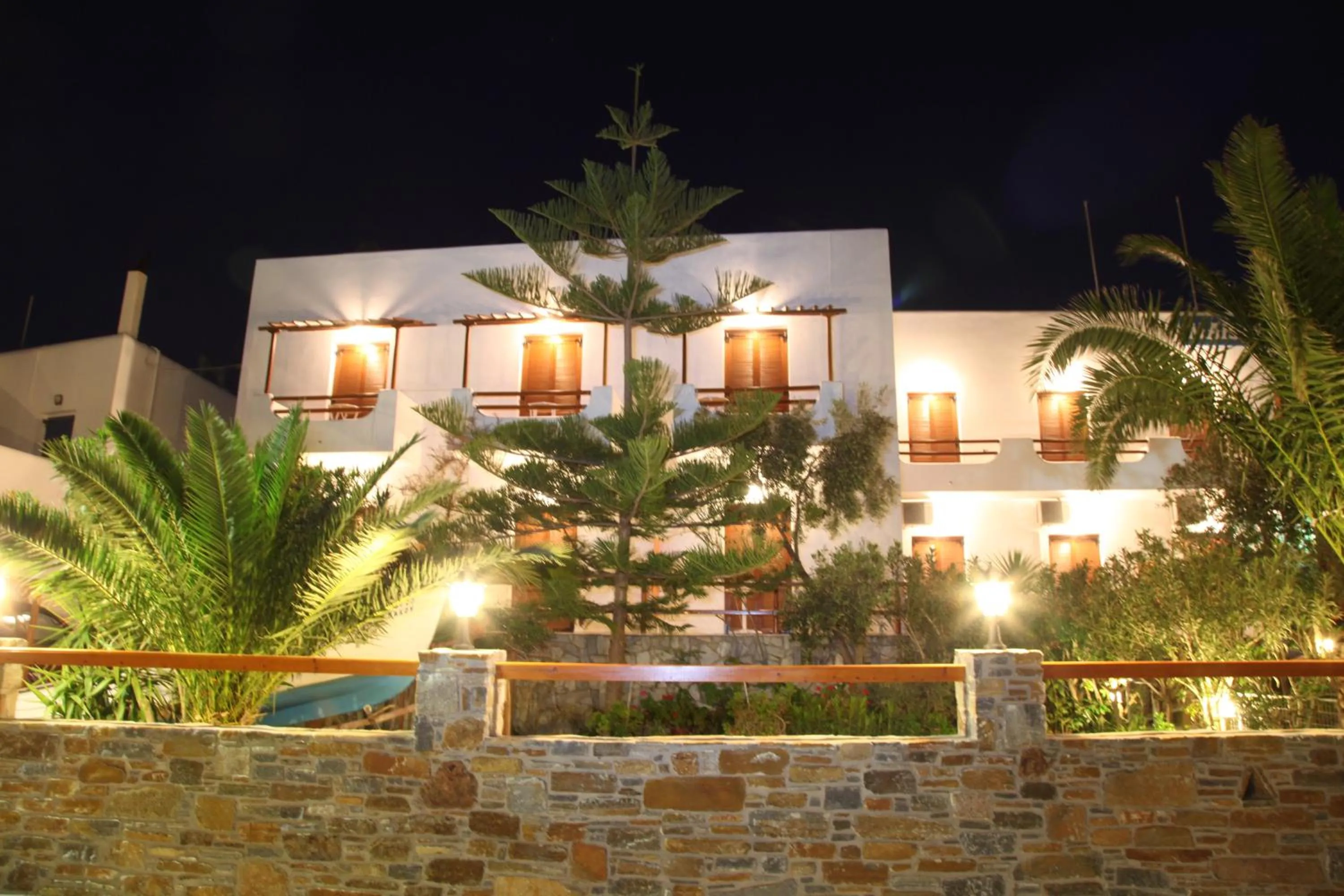 Property building in Maistrali