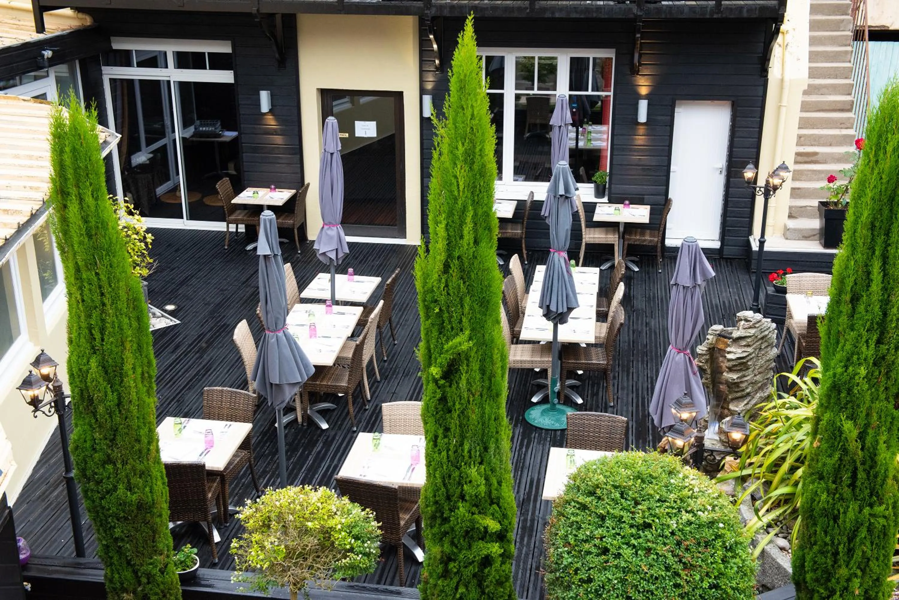 Balcony/Terrace in Hôtel Normandie Spa