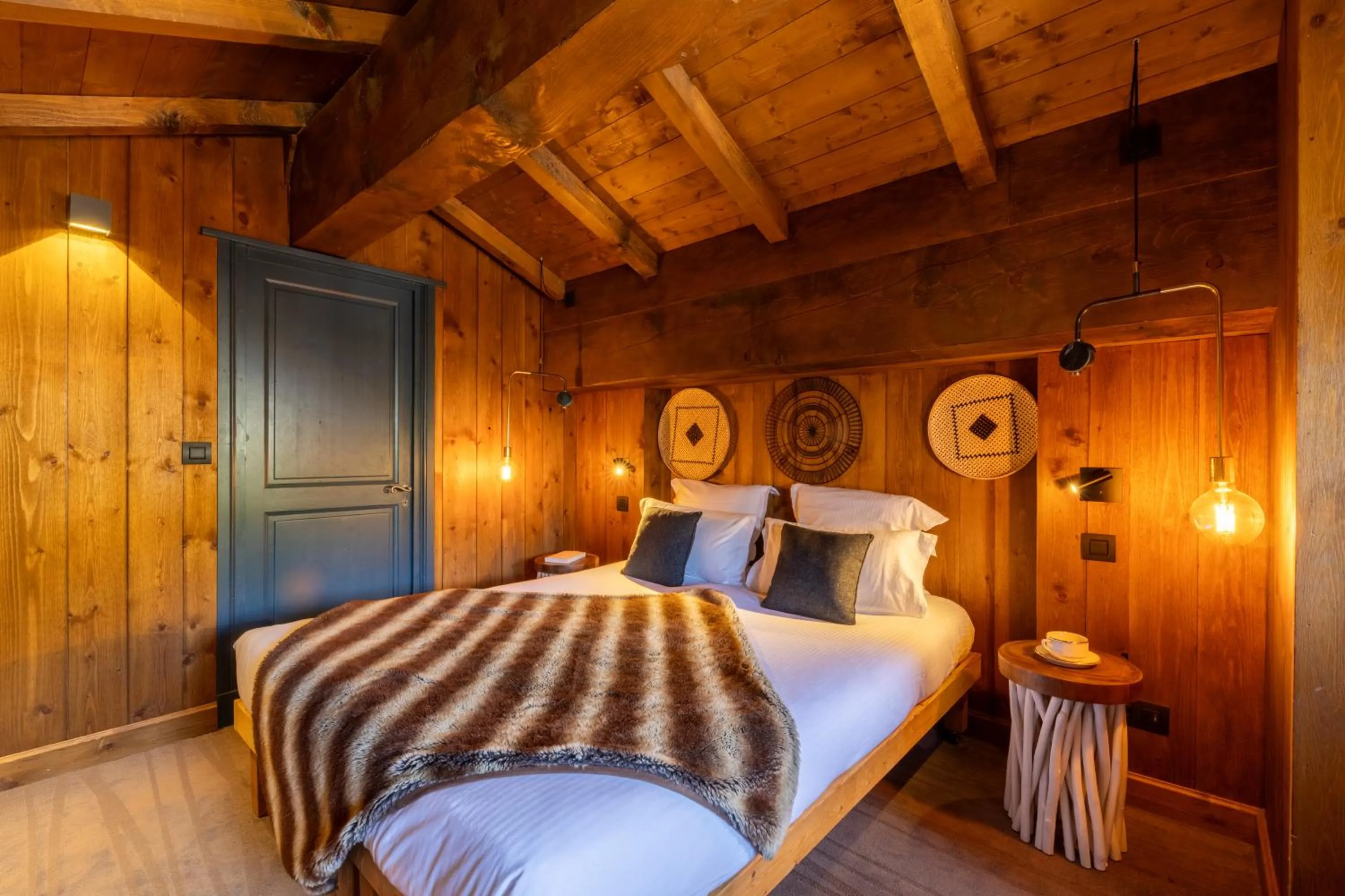 Bedroom, Bed in Hôtel Village Montana by Les Etincelles