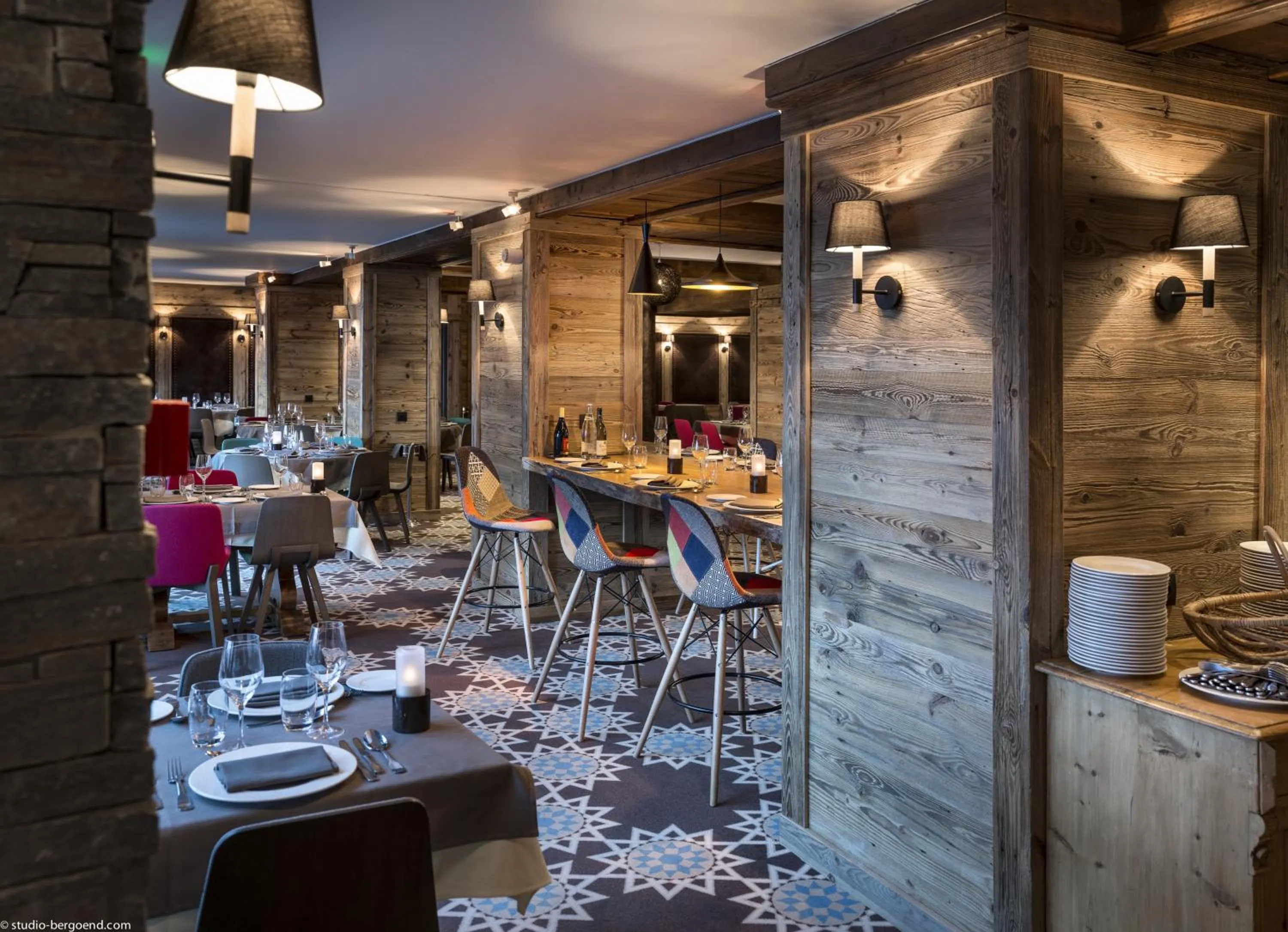 Restaurant/places to eat in Hôtel Village Montana by Les Etincelles