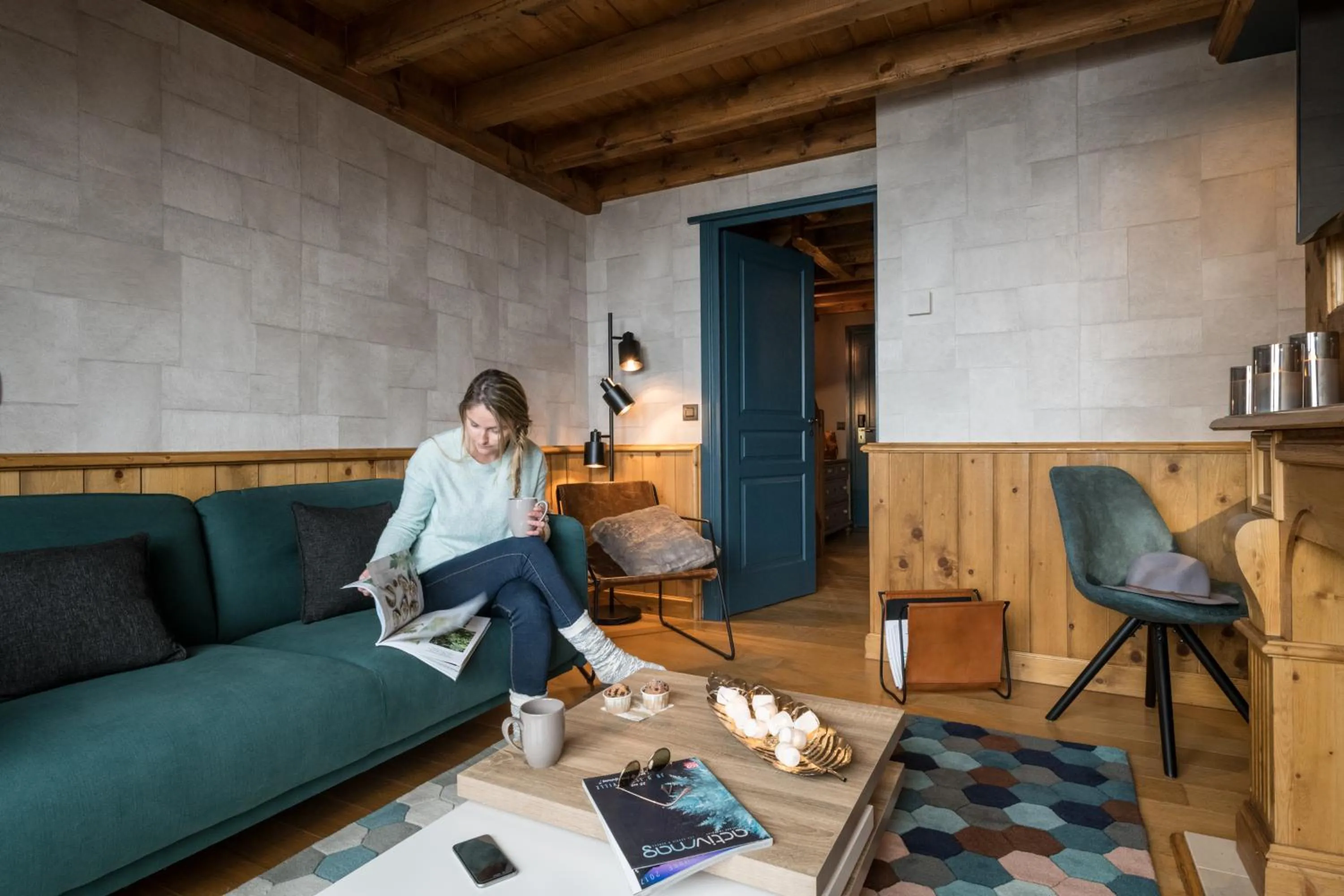 Living room in Hôtel Village Montana by Les Etincelles