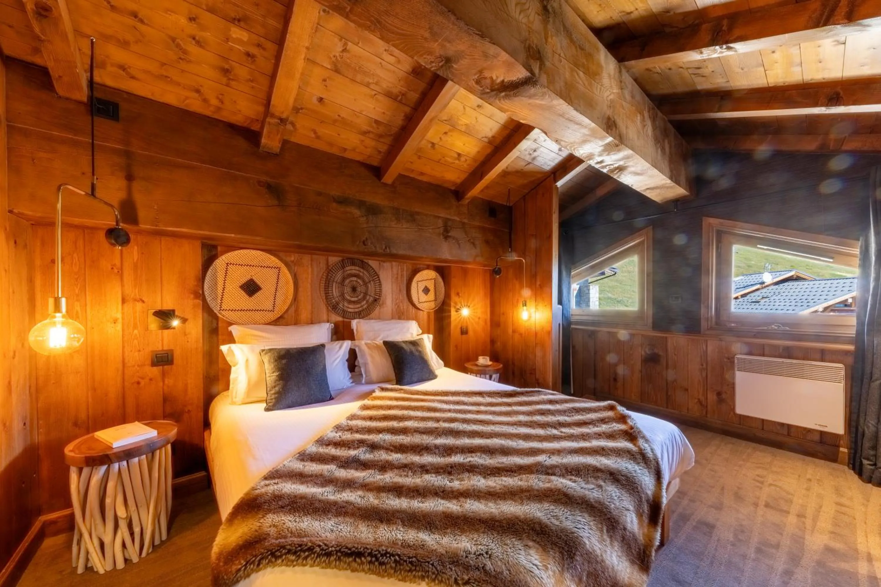 Bedroom, Bed in Hôtel Village Montana by Les Etincelles