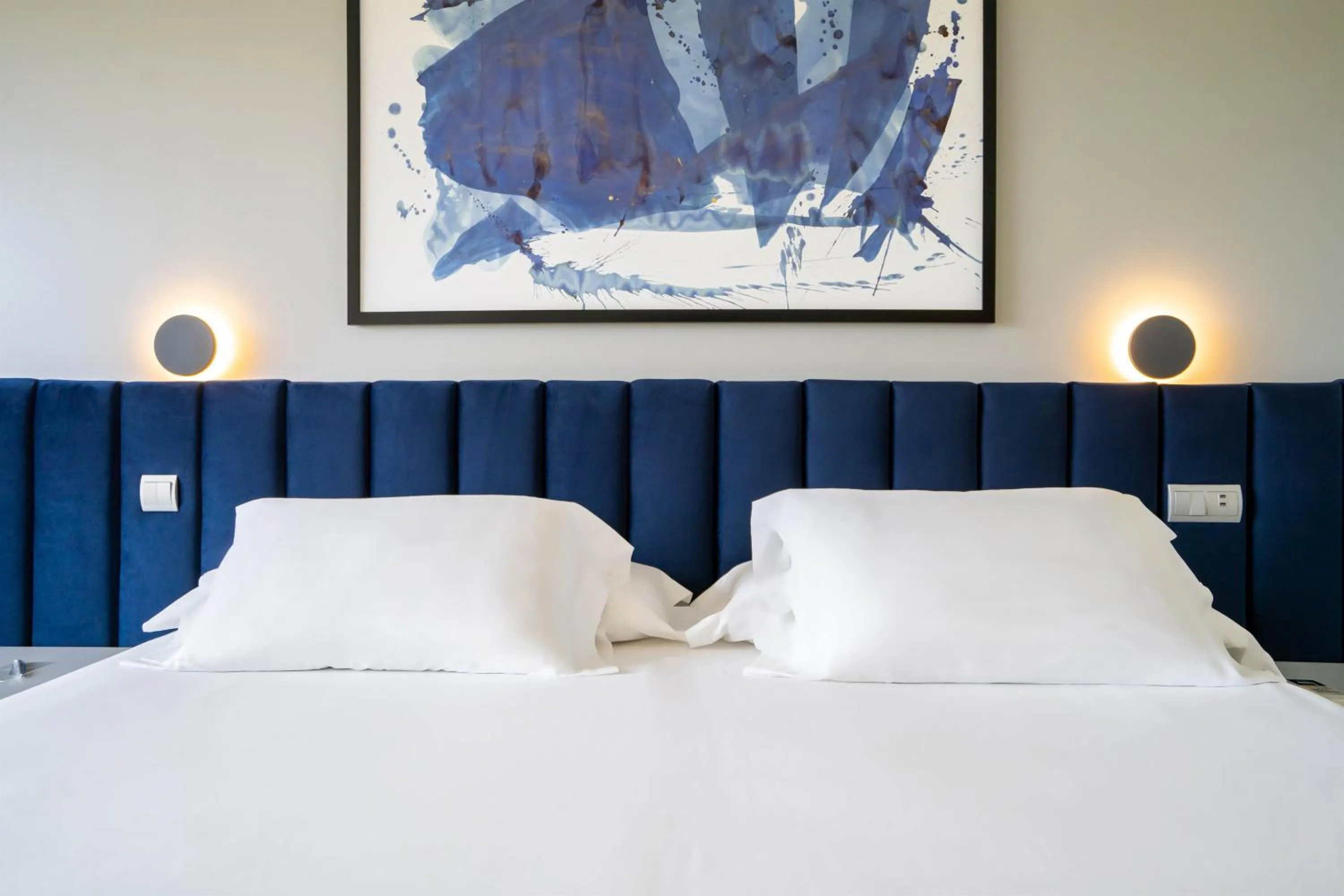 Bed in Abba Comillas Hotel