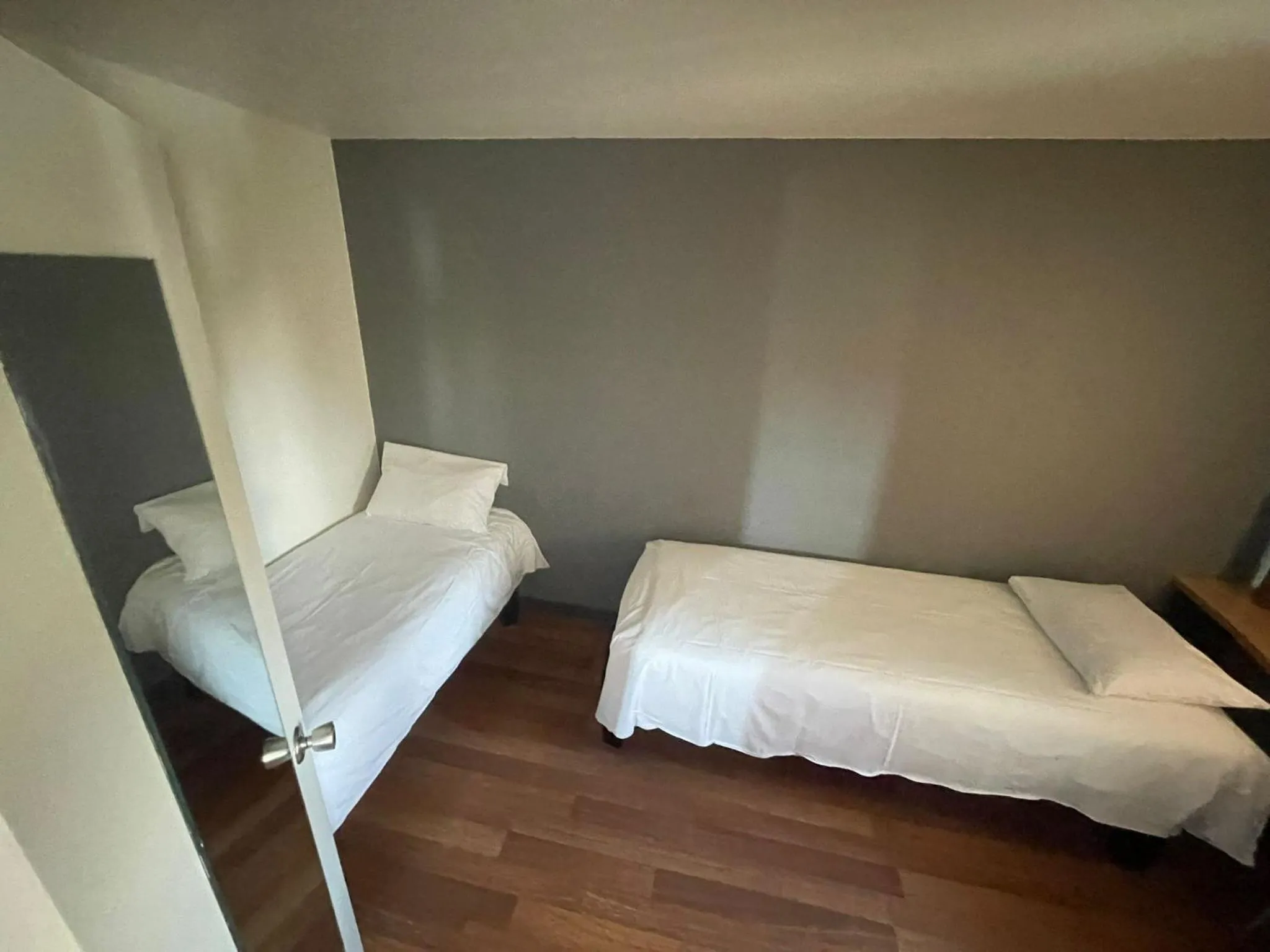 Photo of the whole room, Bed in ibis Saint-Die