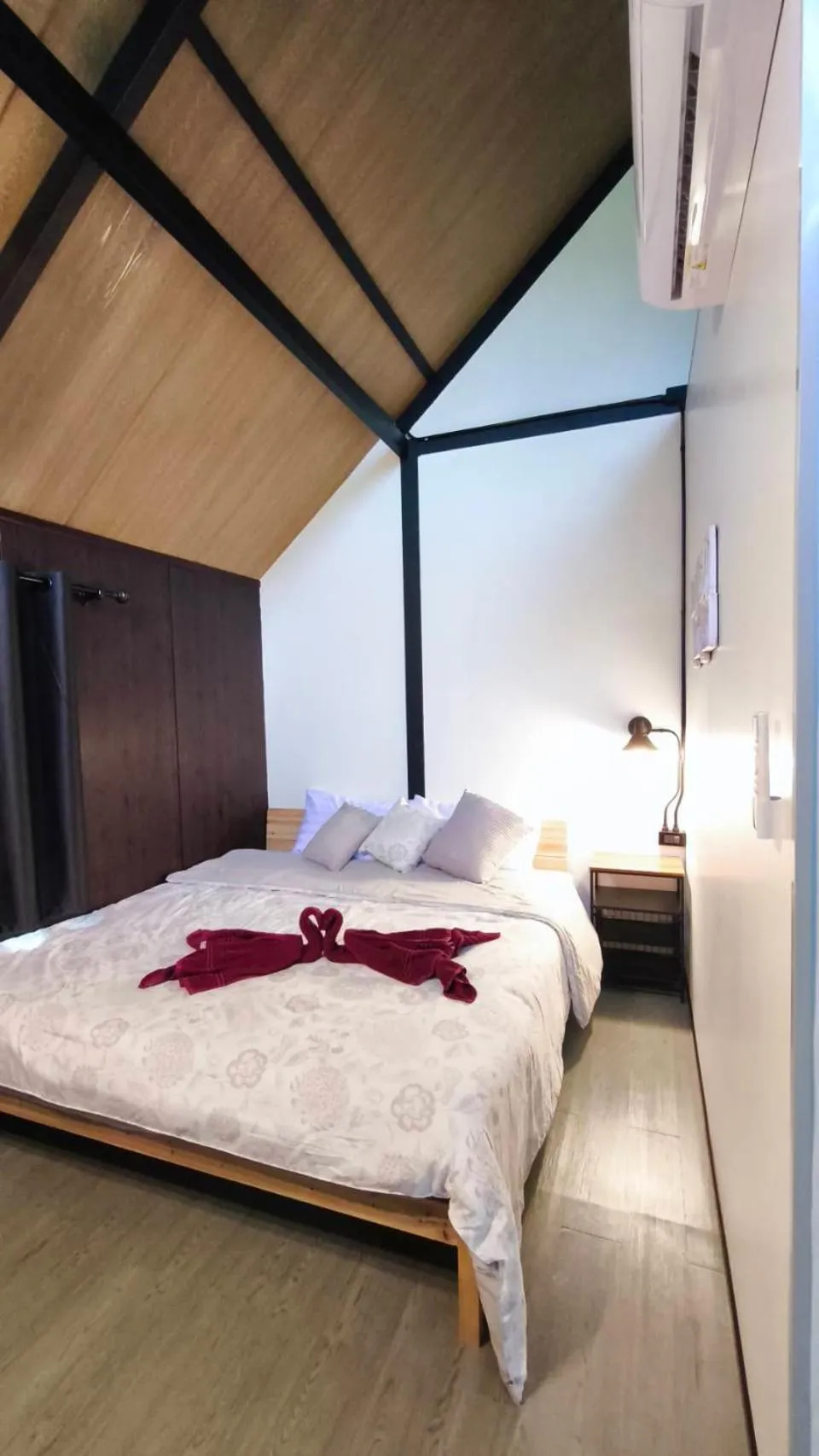 Bed in Saengcha Farm Resort