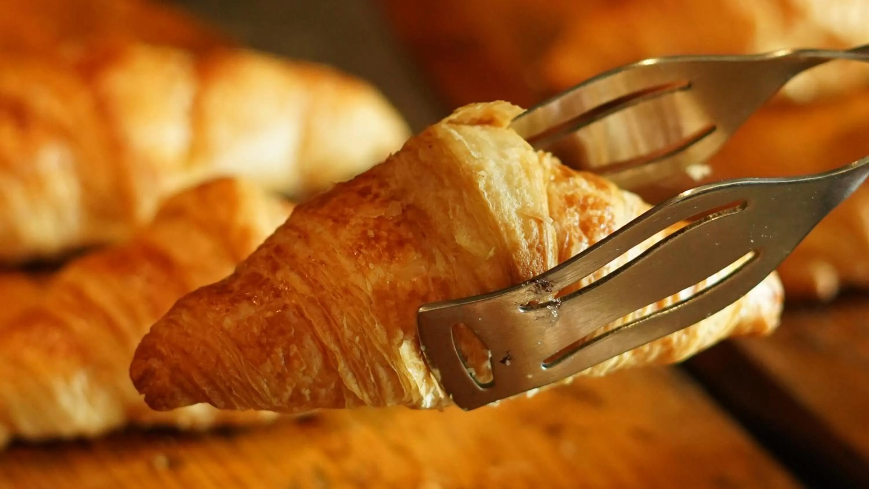 Breakfast in InterContinental Marine Drive Mumbai by IHG