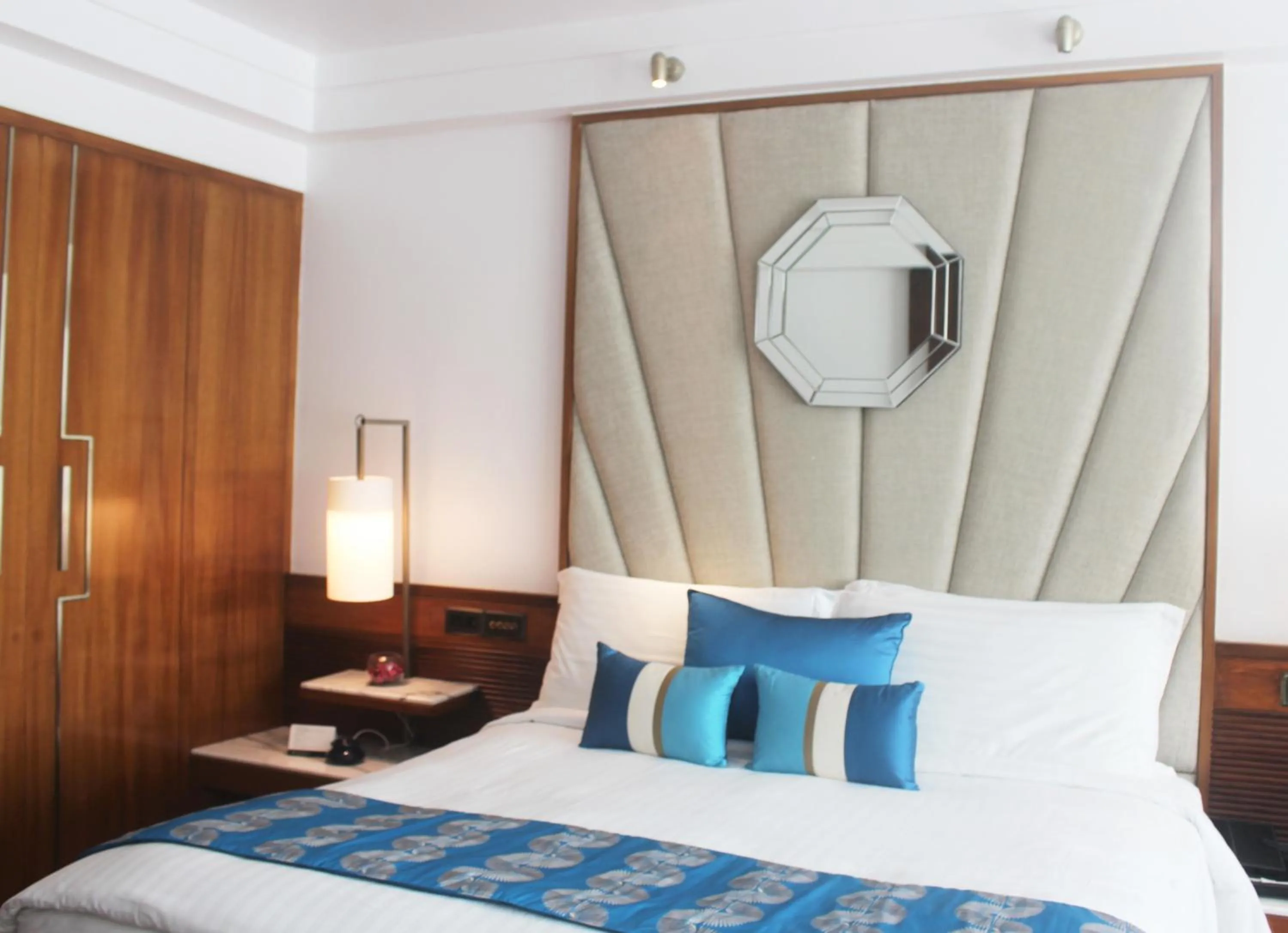 Photo of the whole room, Bed in InterContinental Marine Drive Mumbai by IHG