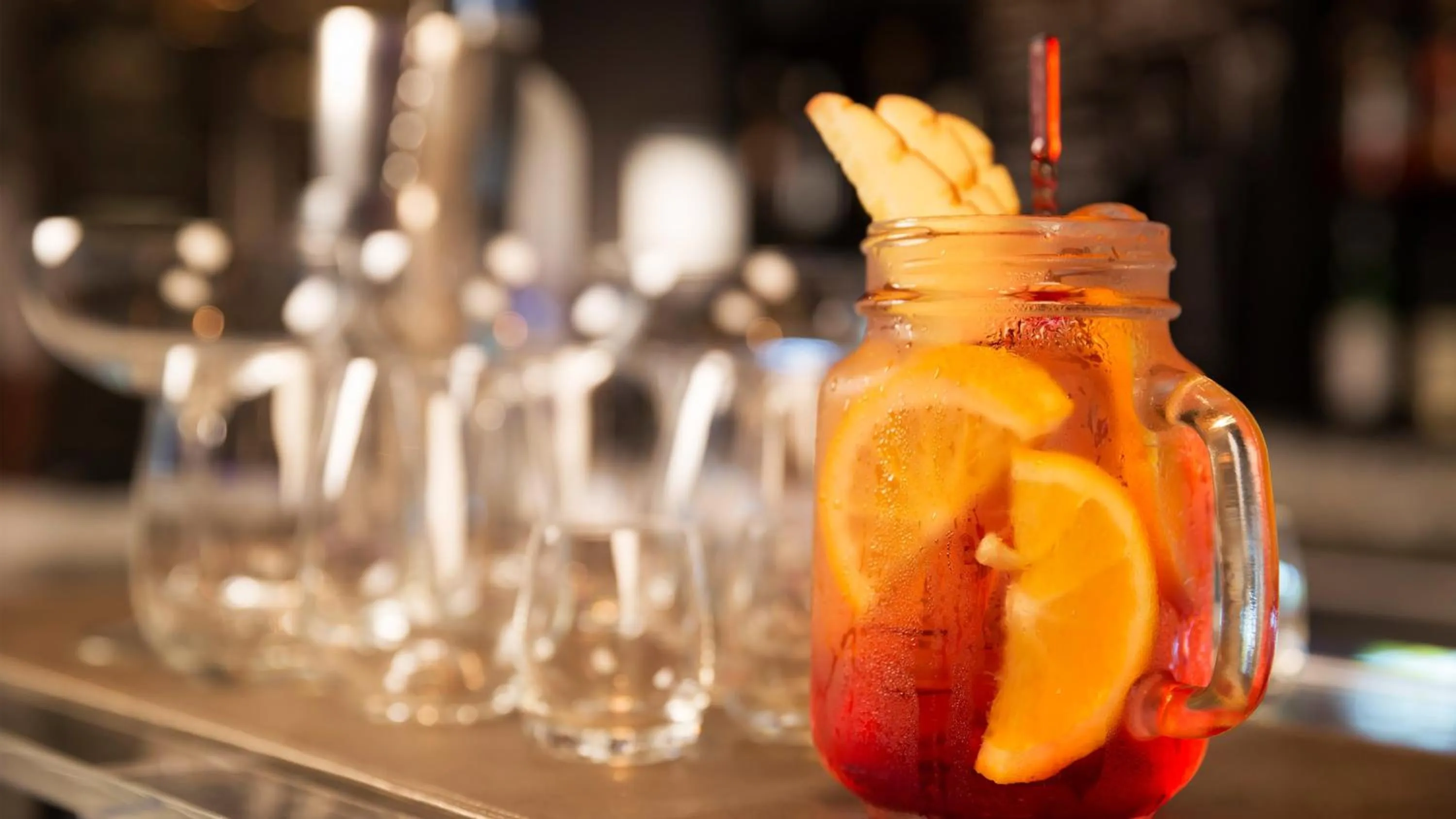 Photo of the whole room in InterContinental Marine Drive Mumbai by IHG