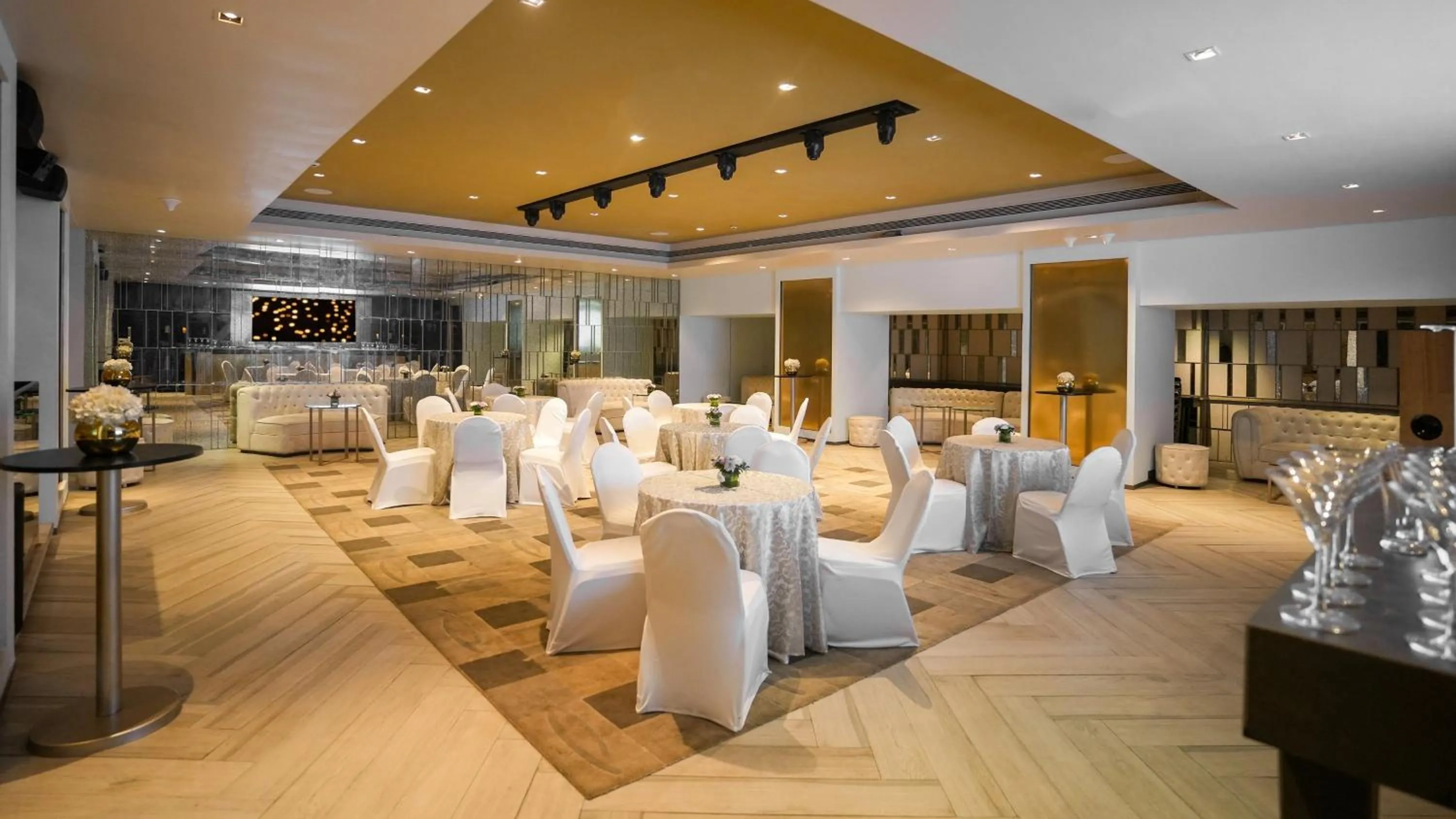 Banquet/Function facilities in InterContinental Marine Drive Mumbai by IHG