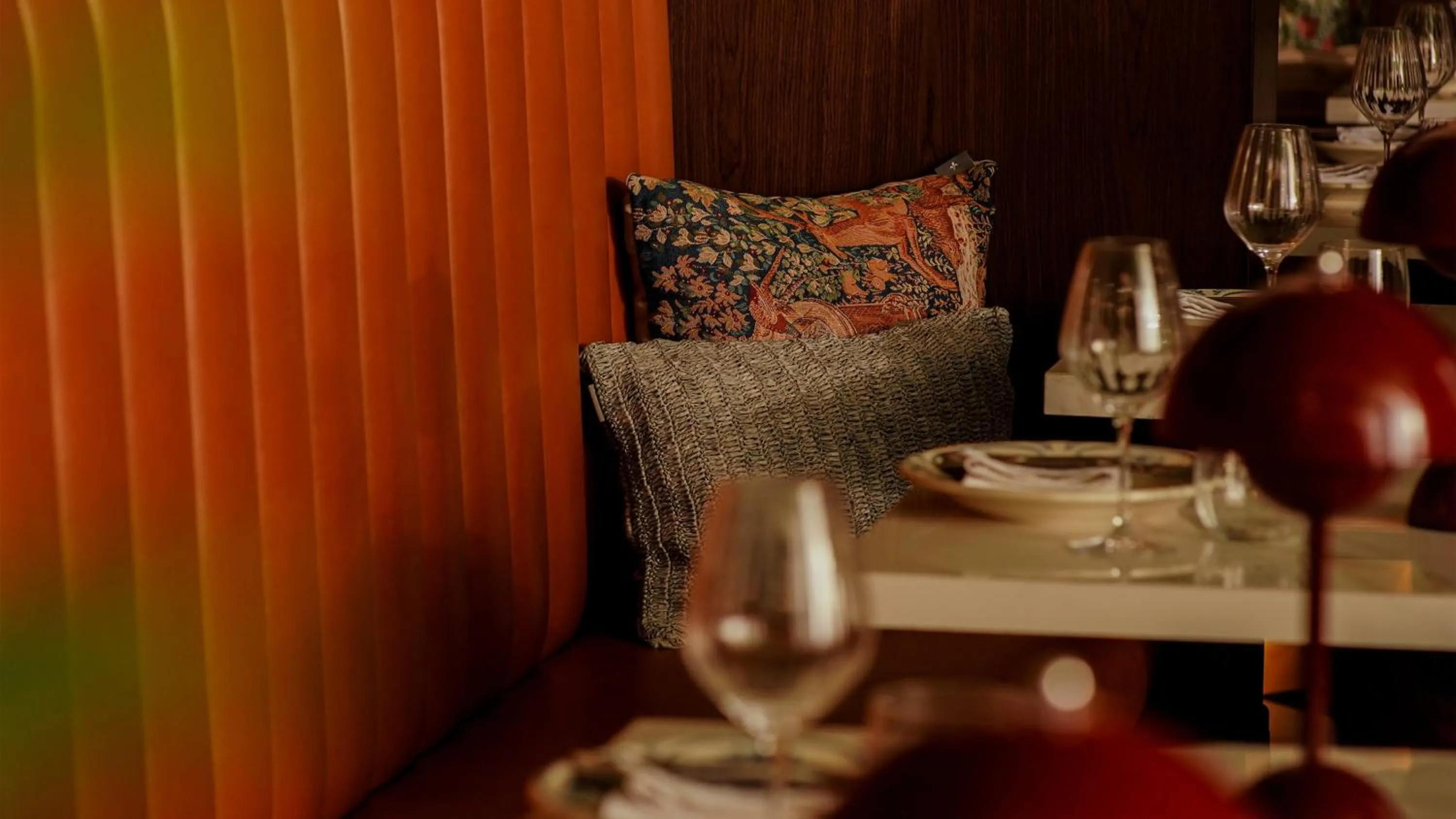 Restaurant/places to eat in InterContinental Marine Drive Mumbai by IHG