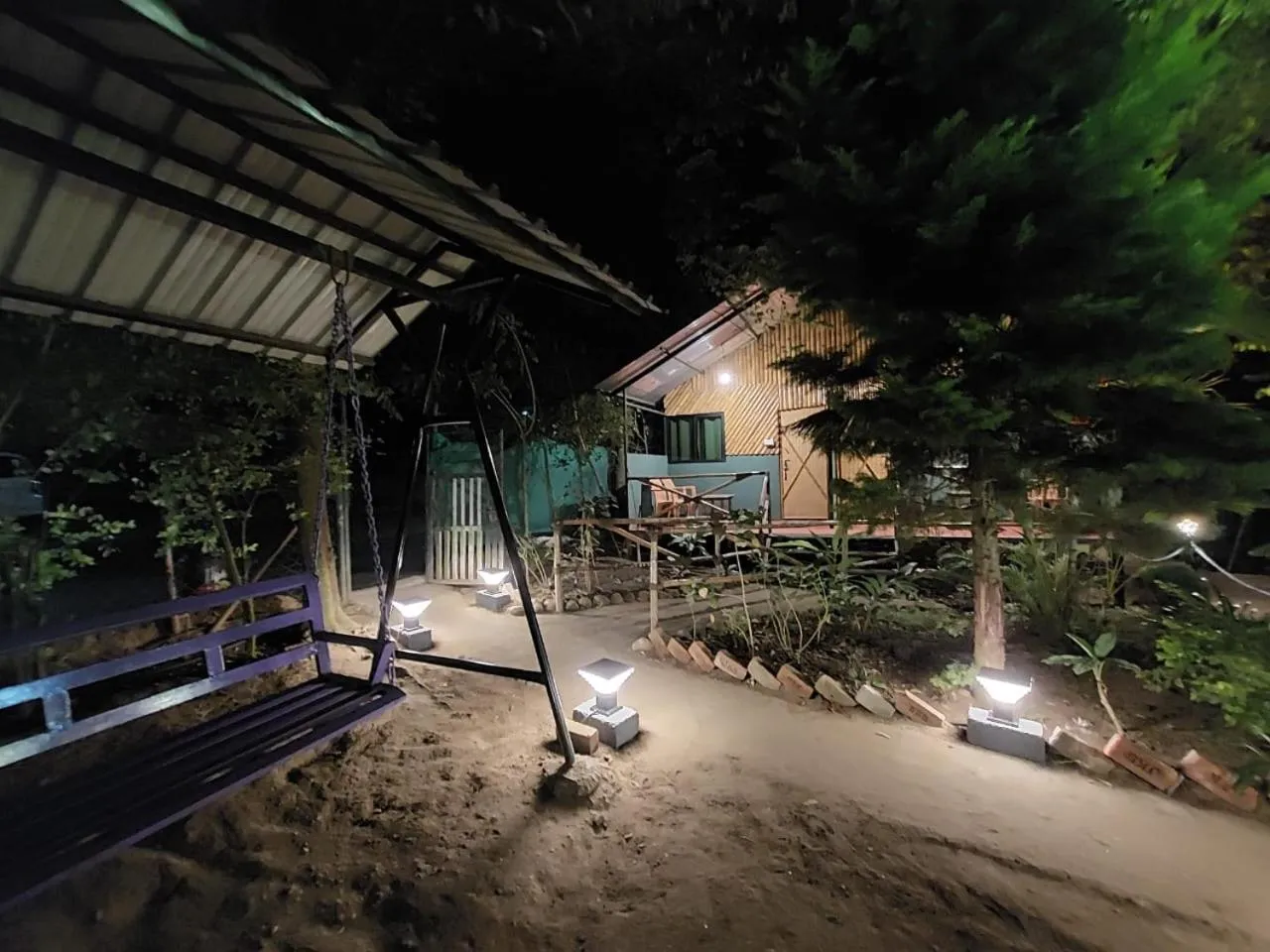 Green Hills Farm And Guest House