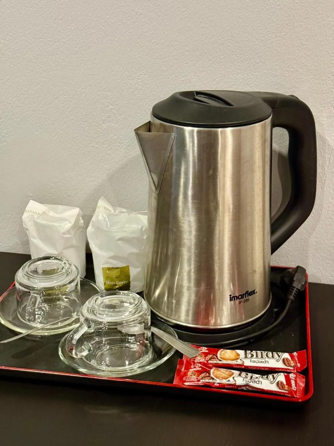 Coffee/tea facilities in Sampheng Apartment