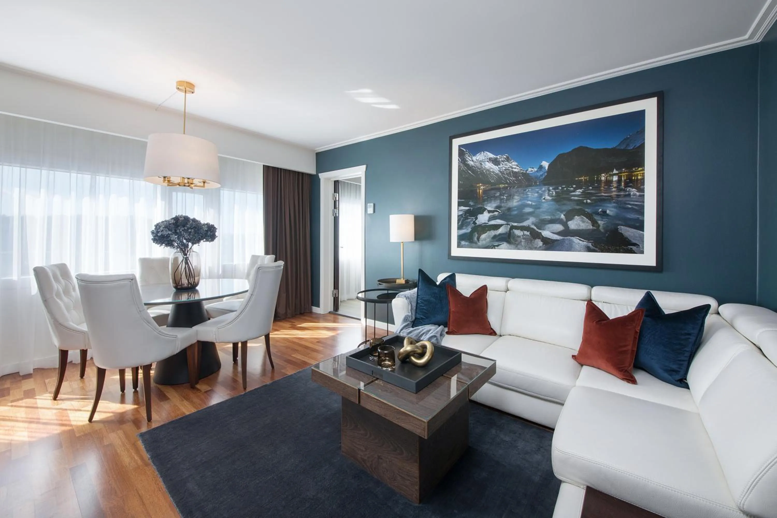 Seating area in Radisson Blu Plaza Hotel, Oslo