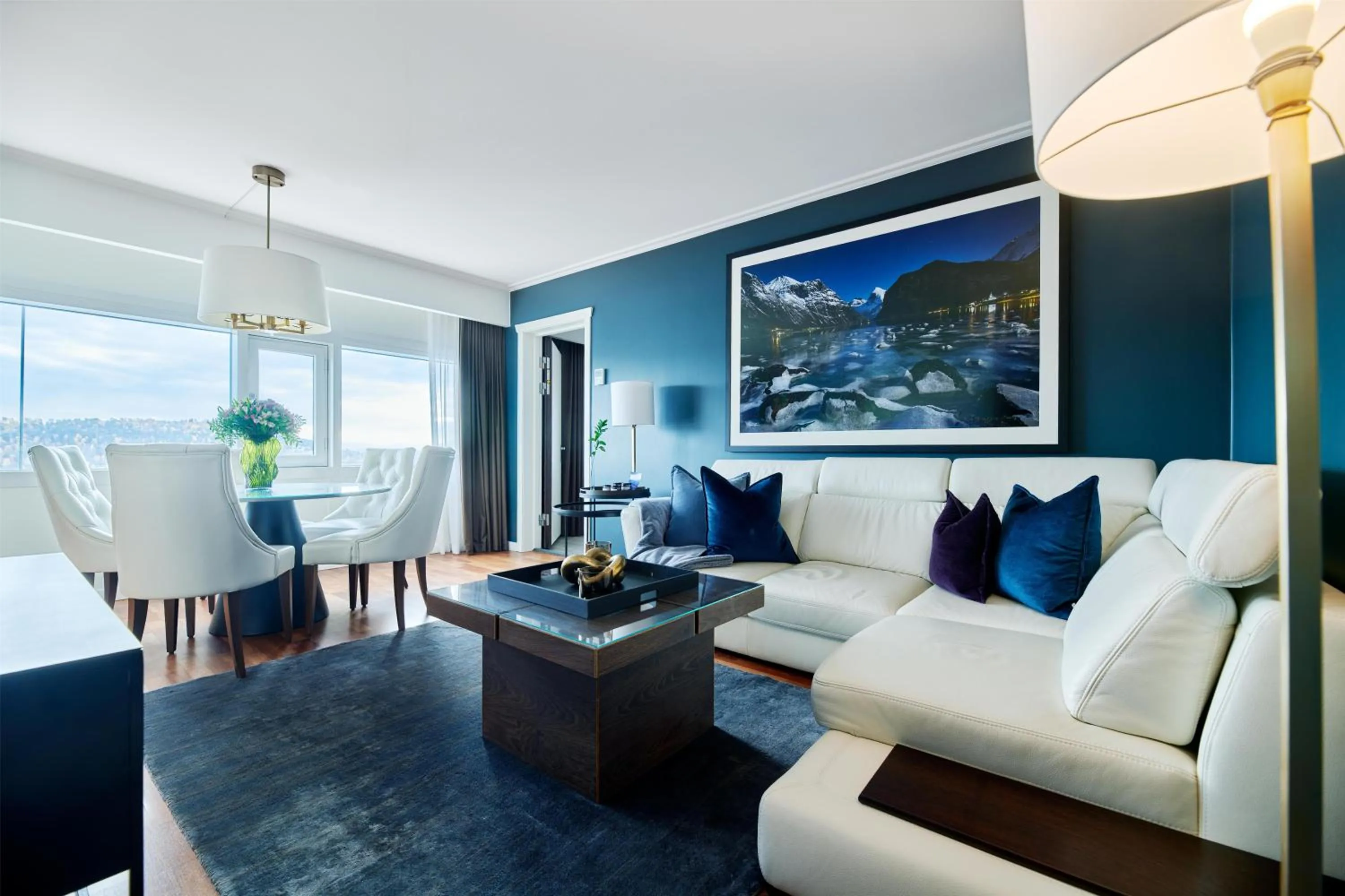 Living room in Radisson Blu Plaza Hotel, Oslo