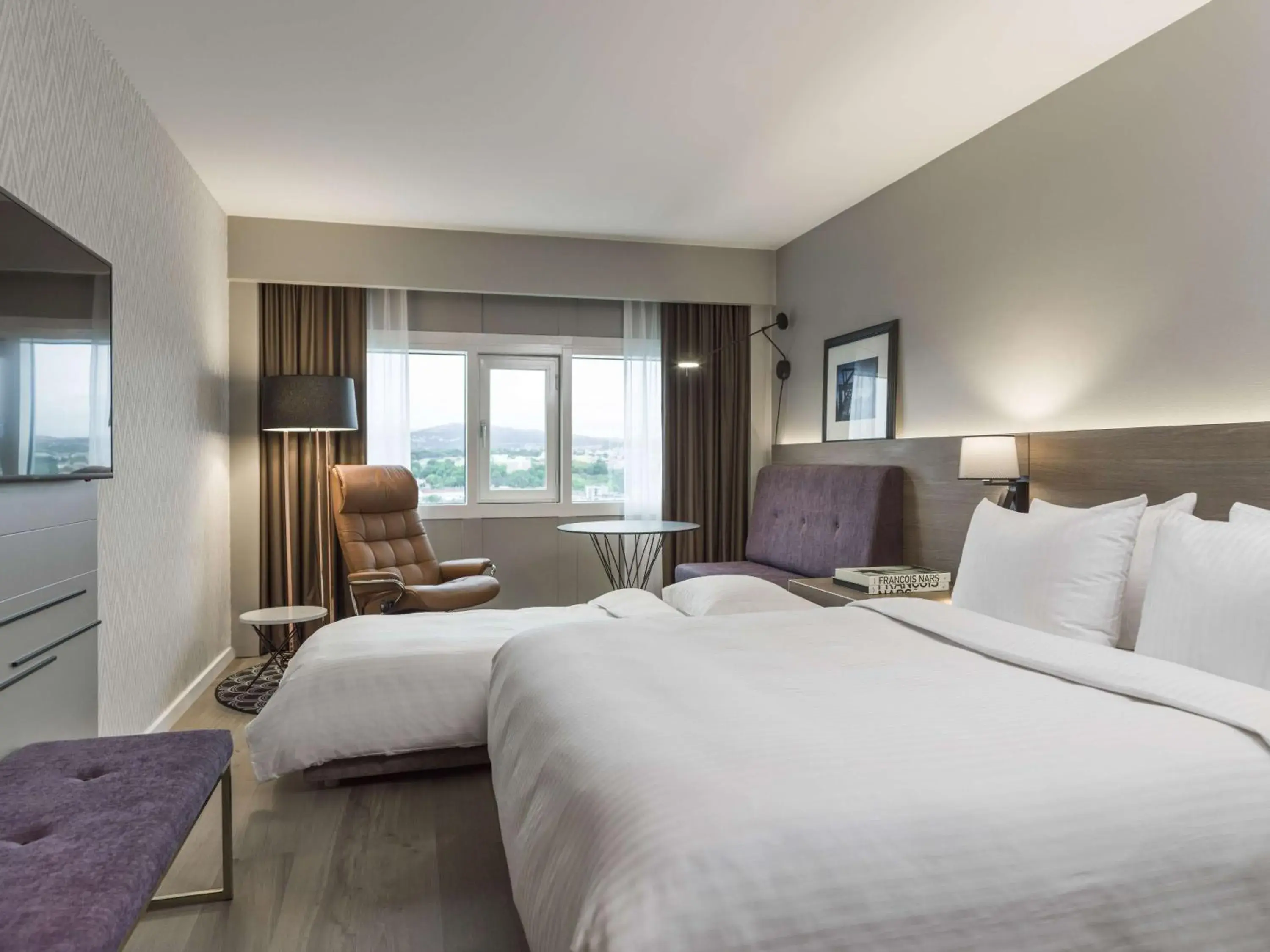 Bedroom, Bed in Radisson Blu Plaza Hotel, Oslo Bedroom, Bed in Radisson Blu Plaza Hotel, Oslo