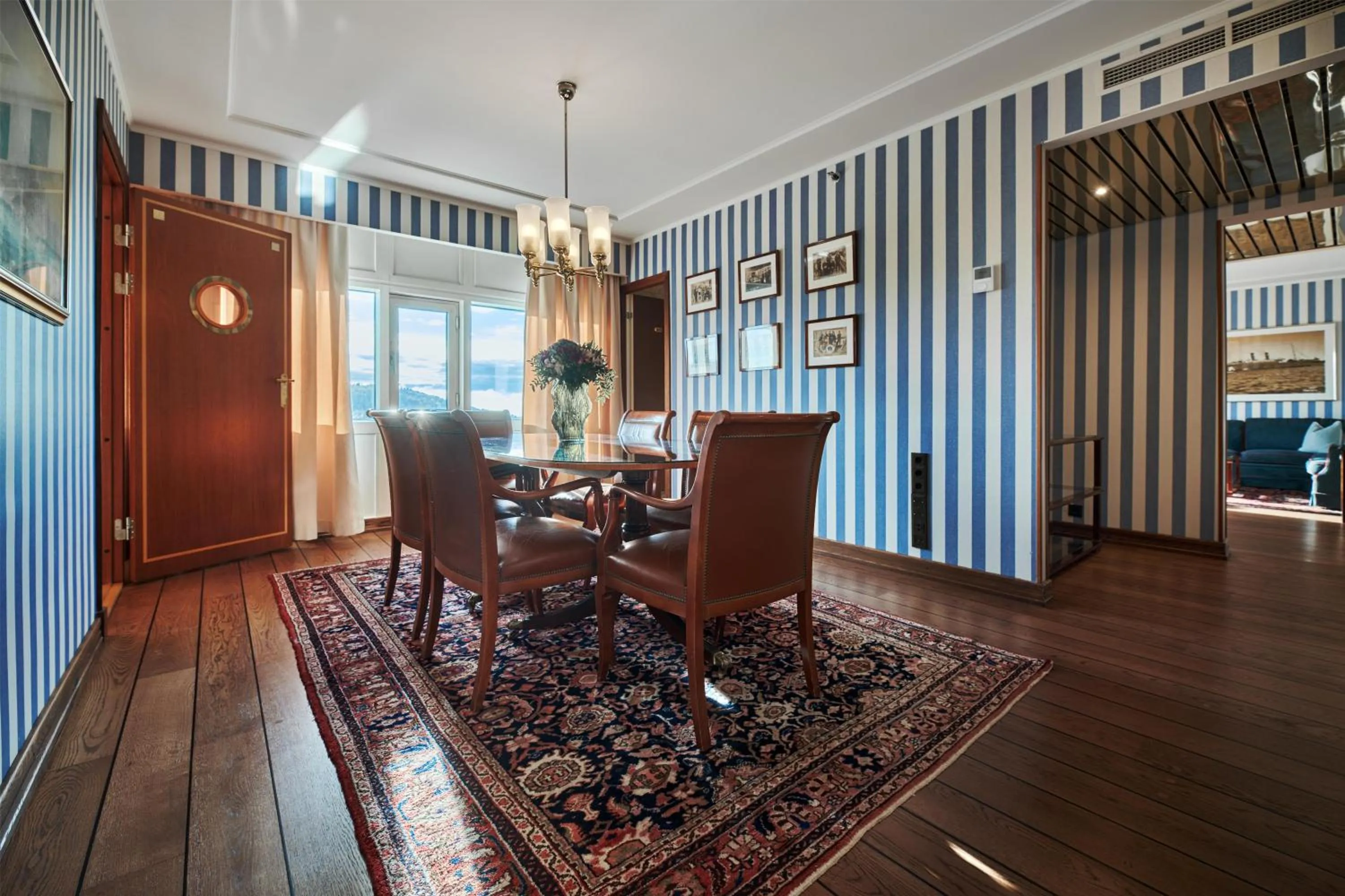 Photo of the whole room in Radisson Blu Plaza Hotel, Oslo