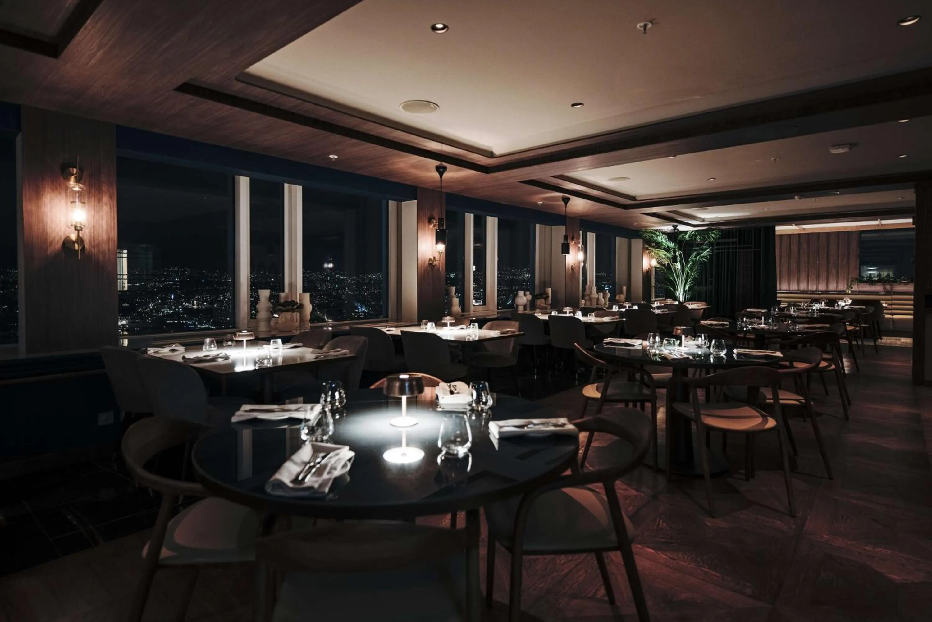 Restaurant/places to eat in Radisson Blu Plaza Hotel, Oslo