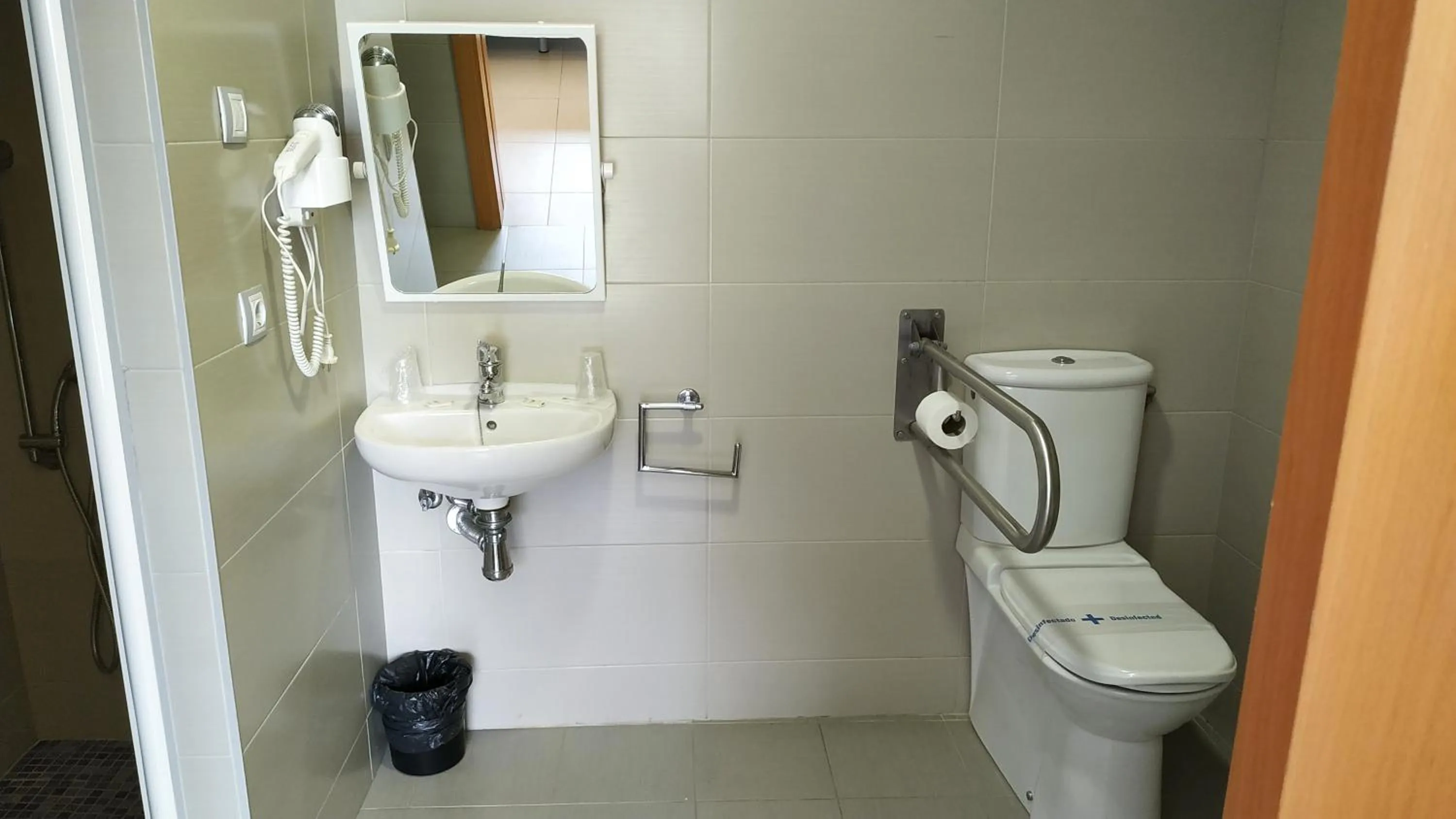 Bathroom in Alcocebre Suites Hotel
