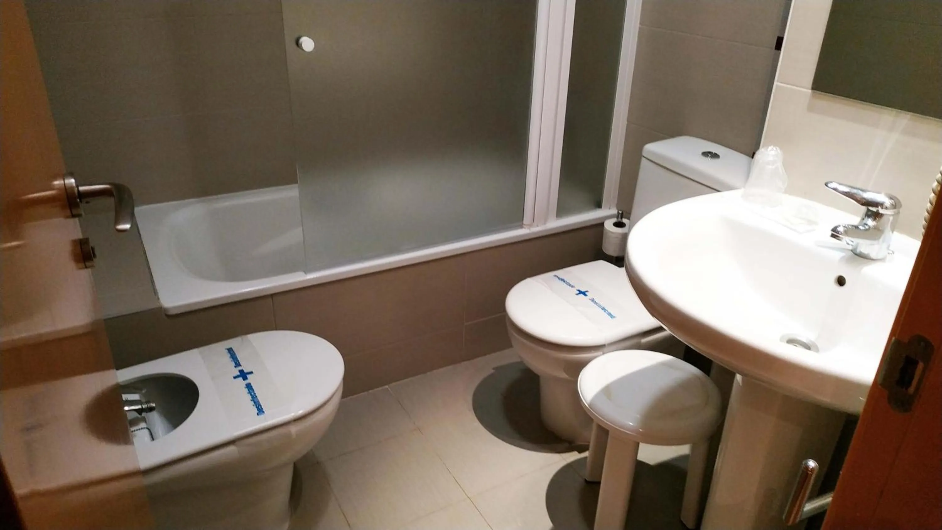 Bathroom in Alcocebre Suites Hotel